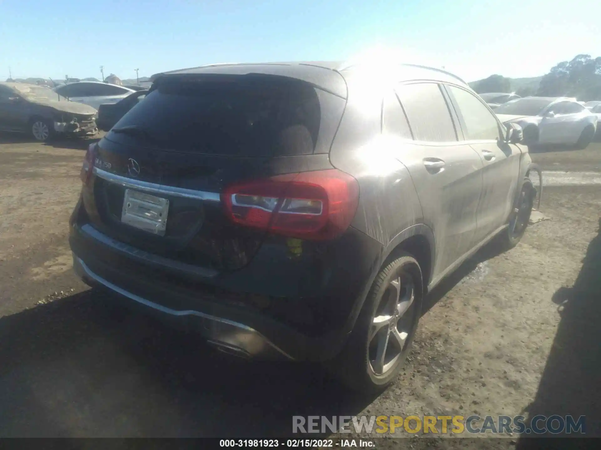 4 Photograph of a damaged car WDCTG4EB0KU008406 MERCEDES-BENZ GLA 2019