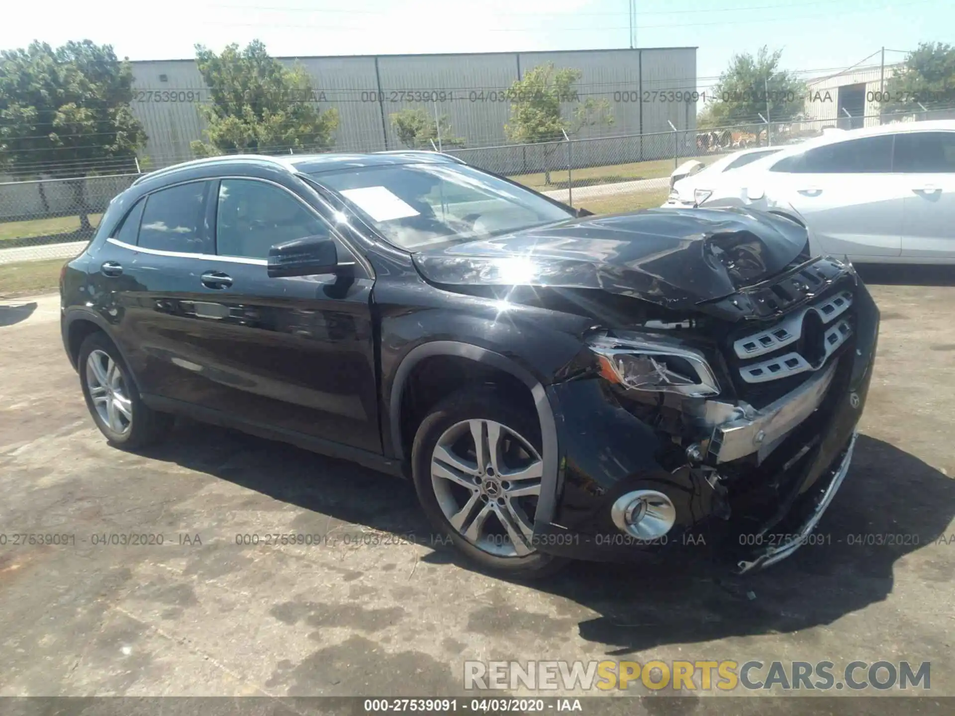 1 Photograph of a damaged car WDCTG4EB1KU008138 MERCEDES-BENZ GLA 2019