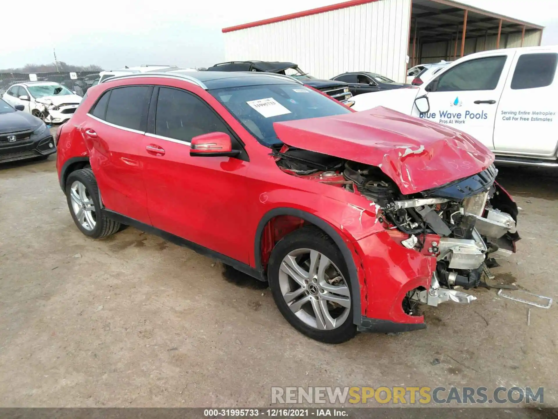 1 Photograph of a damaged car WDCTG4EB2KU010528 MERCEDES-BENZ GLA 2019