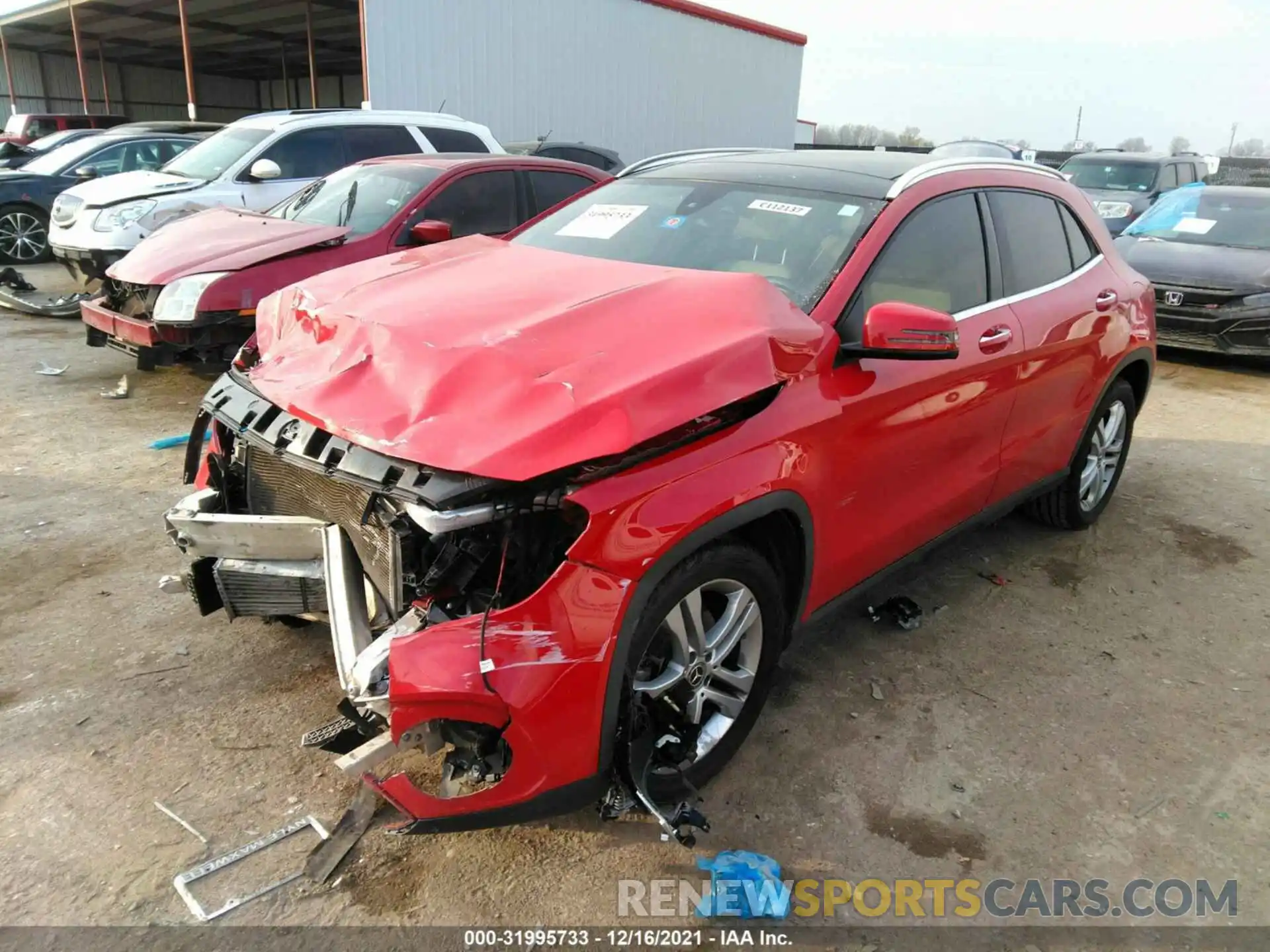 2 Photograph of a damaged car WDCTG4EB2KU010528 MERCEDES-BENZ GLA 2019