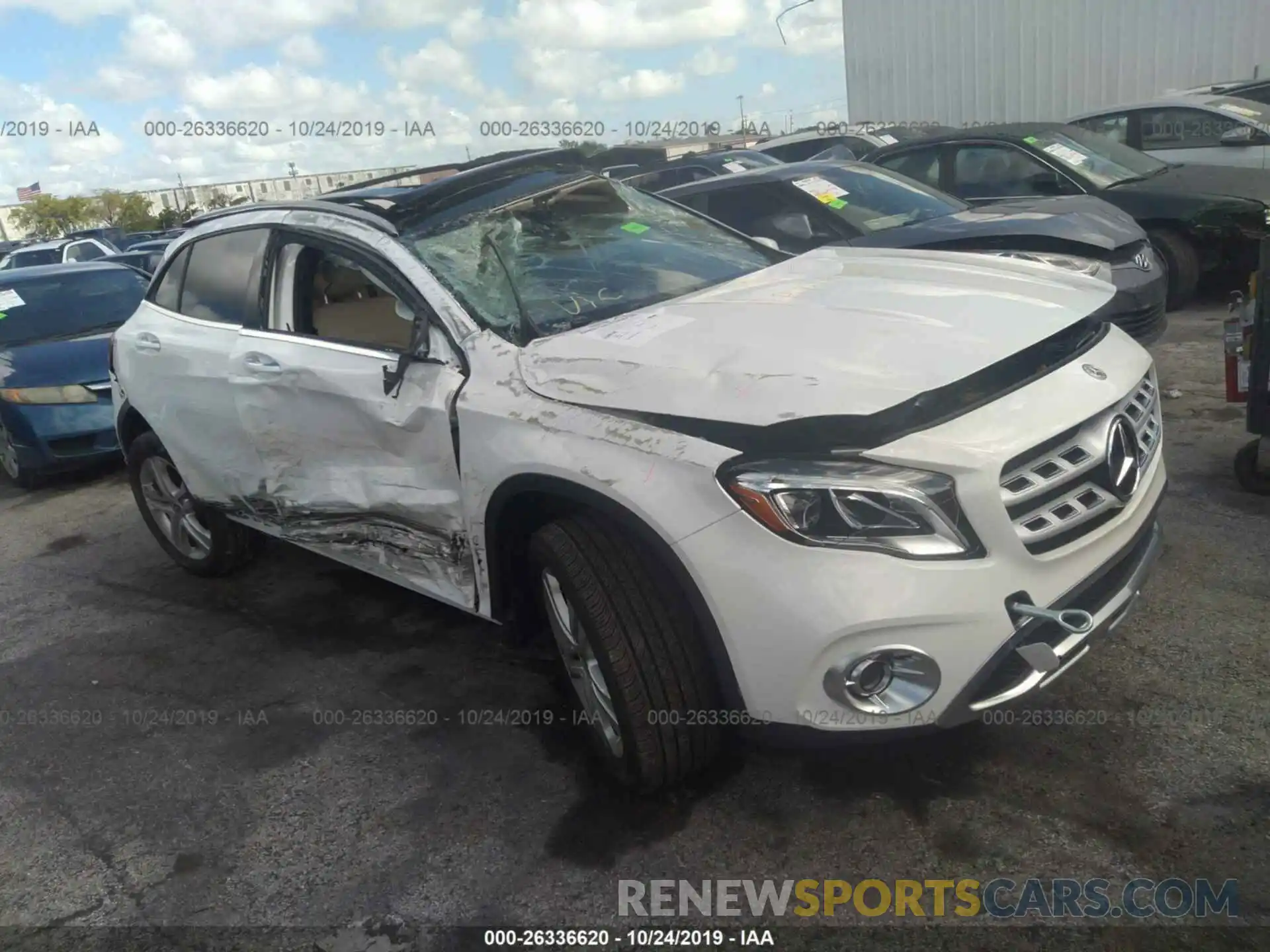 1 Photograph of a damaged car WDCTG4EB3KJ553226 MERCEDES-BENZ GLA 2019