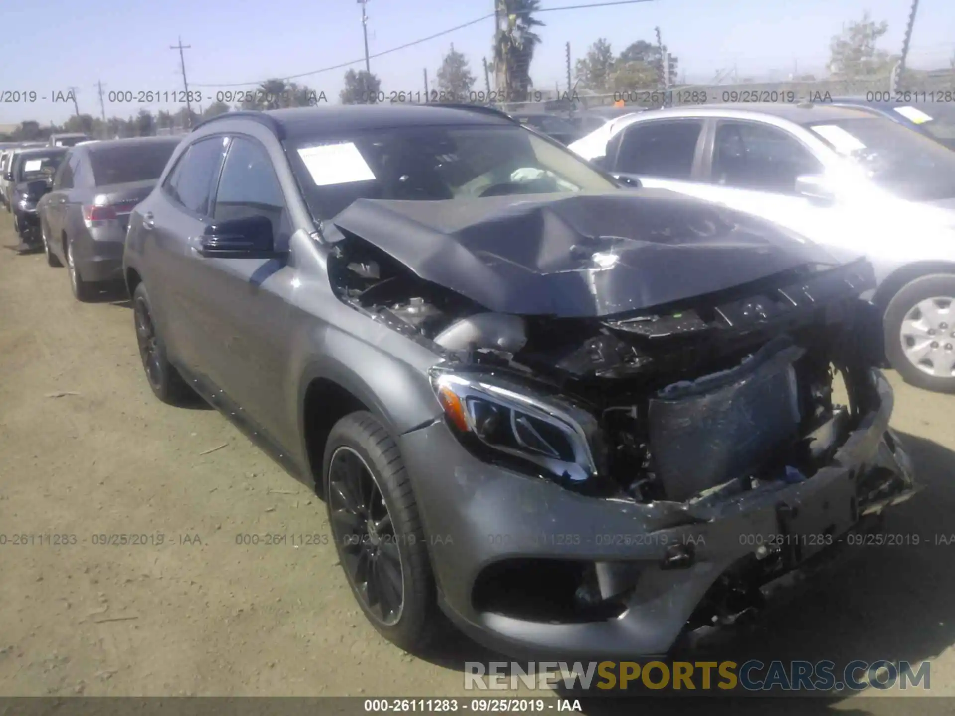 1 Photograph of a damaged car WDCTG4EB3KJ634579 MERCEDES-BENZ GLA 2019