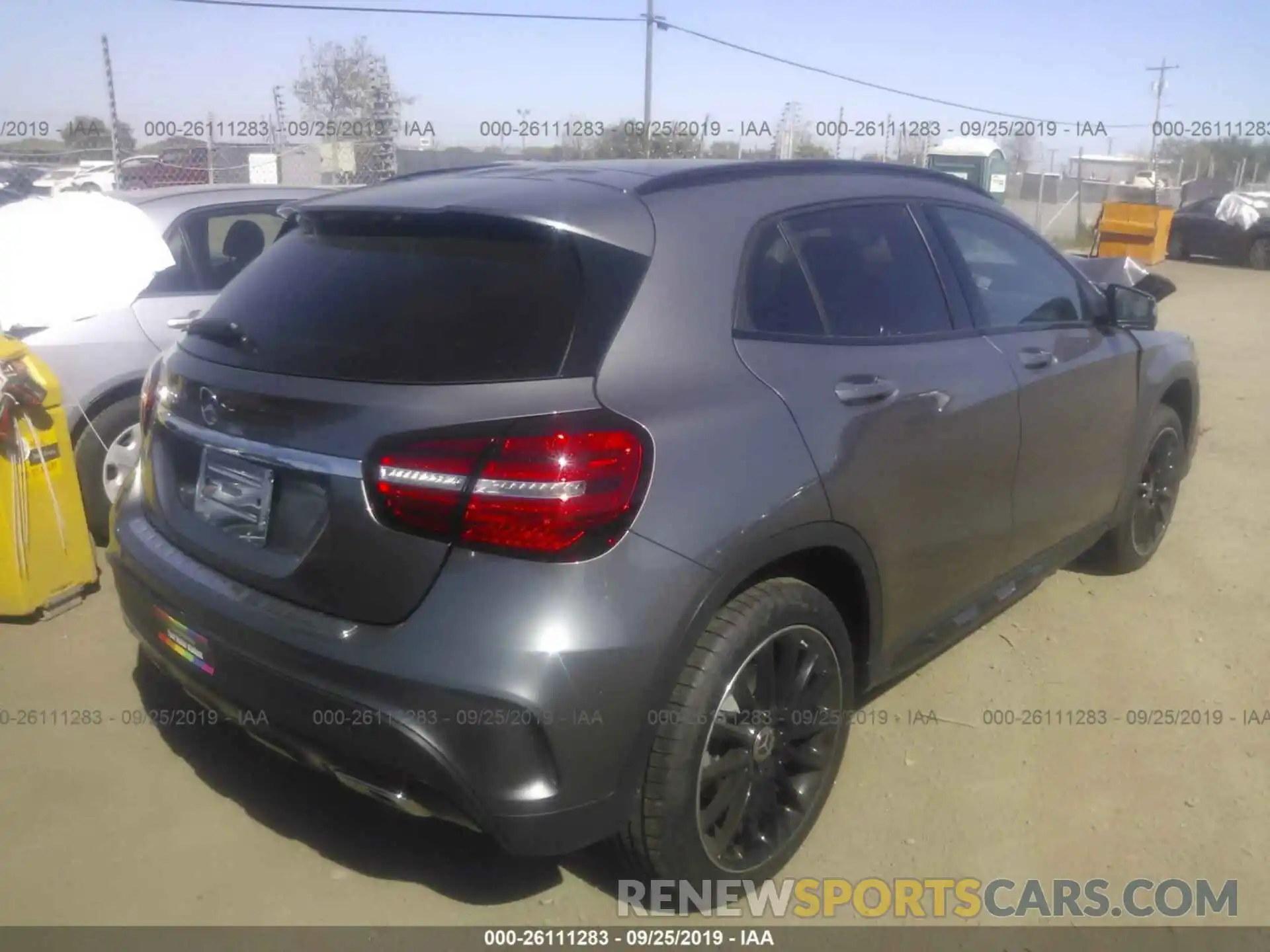 4 Photograph of a damaged car WDCTG4EB3KJ634579 MERCEDES-BENZ GLA 2019