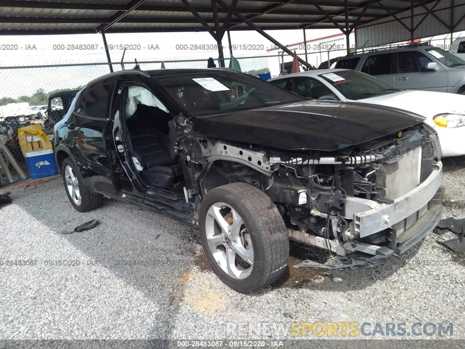 1 Photograph of a damaged car WDCTG4EB5KJ532829 MERCEDES-BENZ GLA 2019