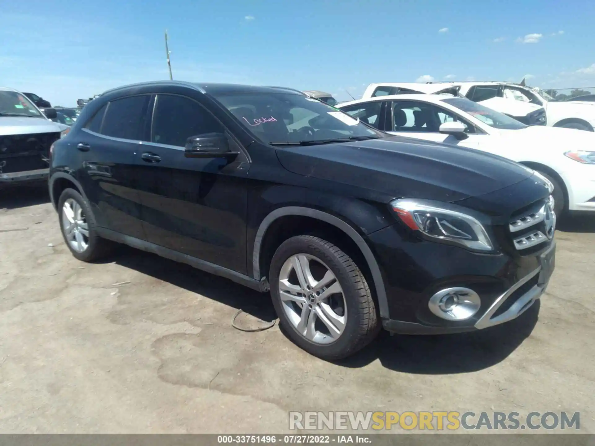 1 Photograph of a damaged car WDCTG4EB5KU008319 MERCEDES-BENZ GLA 2019