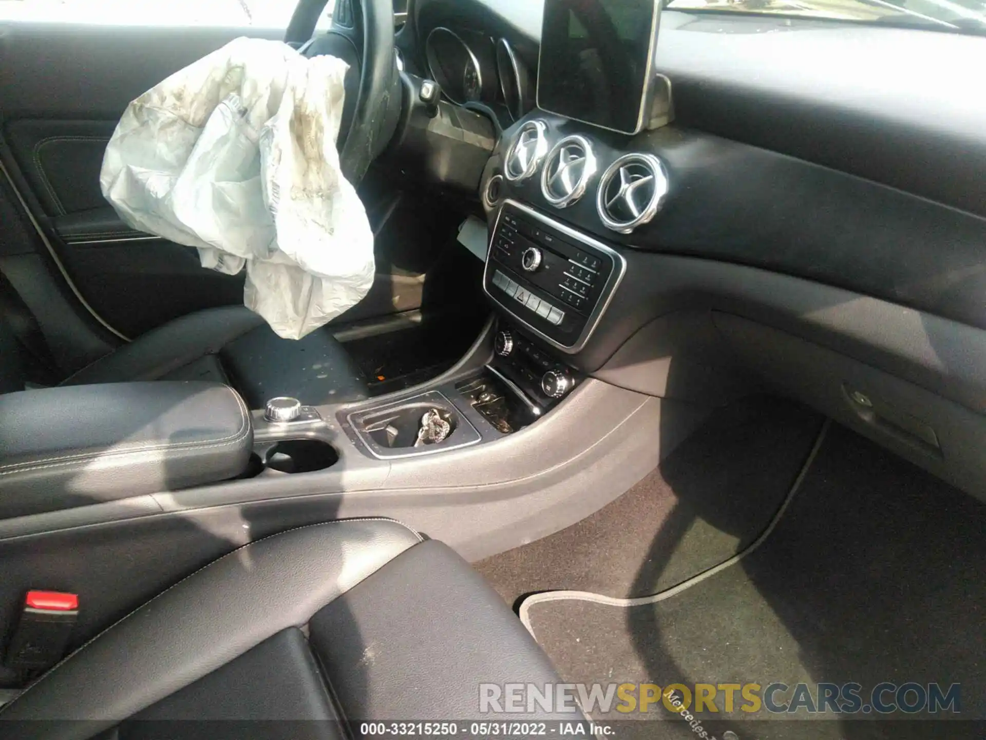 5 Photograph of a damaged car WDCTG4EB6KU019605 MERCEDES-BENZ GLA 2019