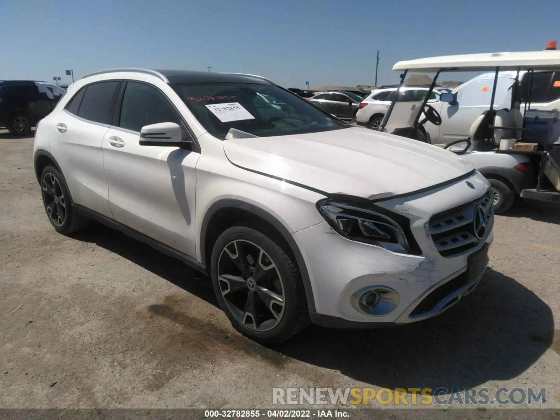 1 Photograph of a damaged car WDCTG4EB7KU014140 MERCEDES-BENZ GLA 2019