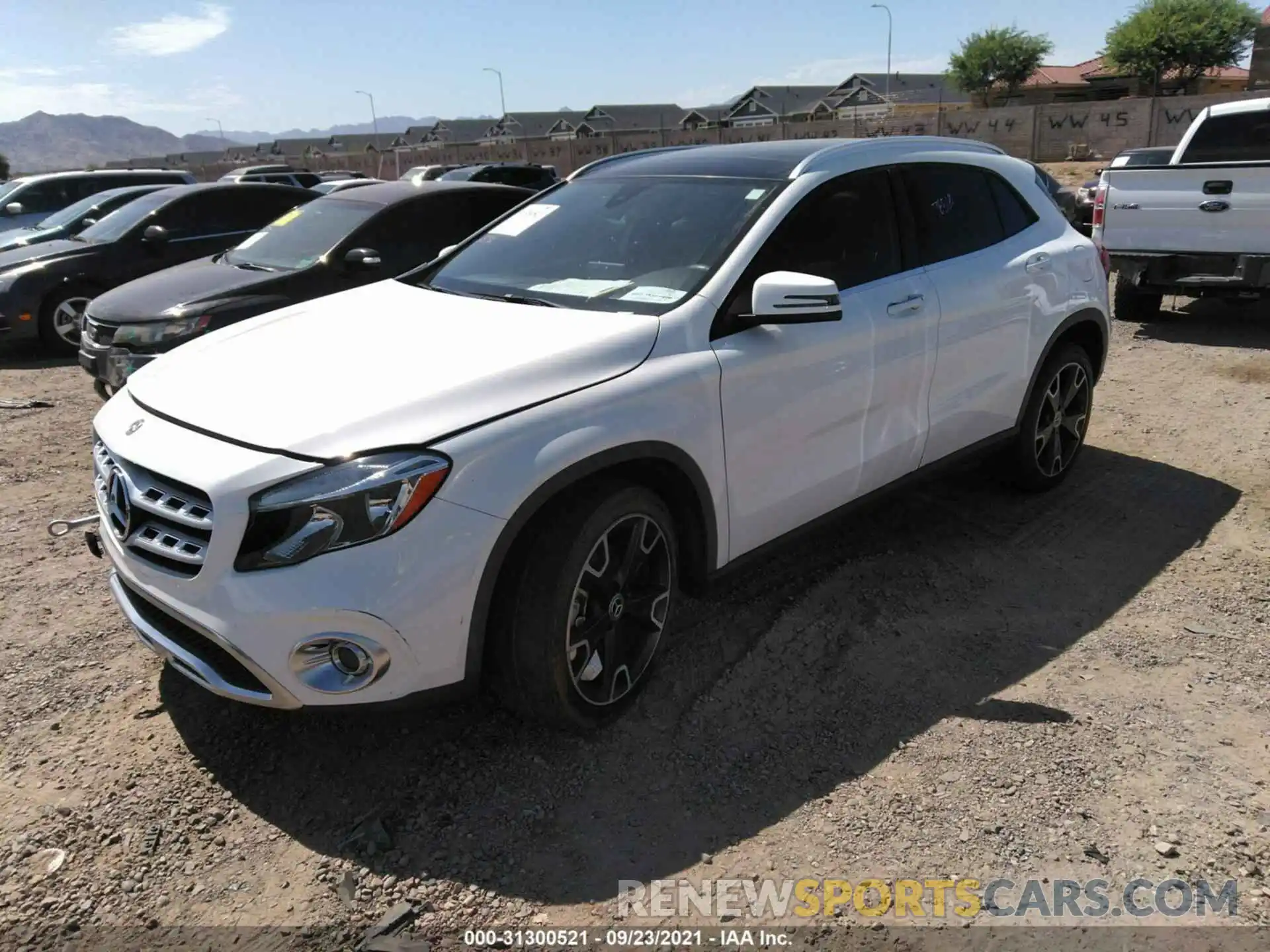 2 Photograph of a damaged car WDCTG4EB8KU016592 MERCEDES-BENZ GLA 2019