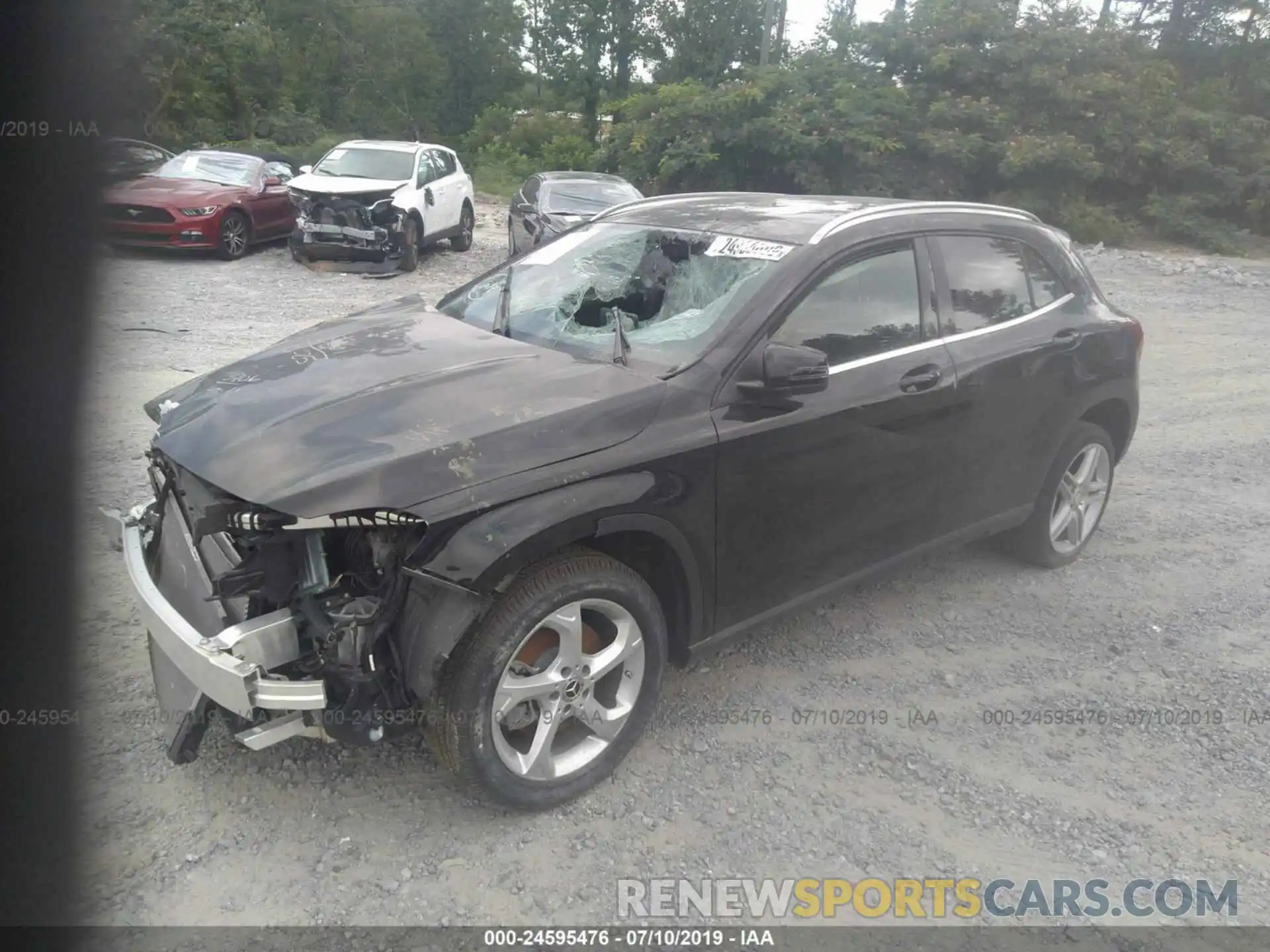 2 Photograph of a damaged car WDCTG4EB9KJ577160 MERCEDES-BENZ GLA 2019