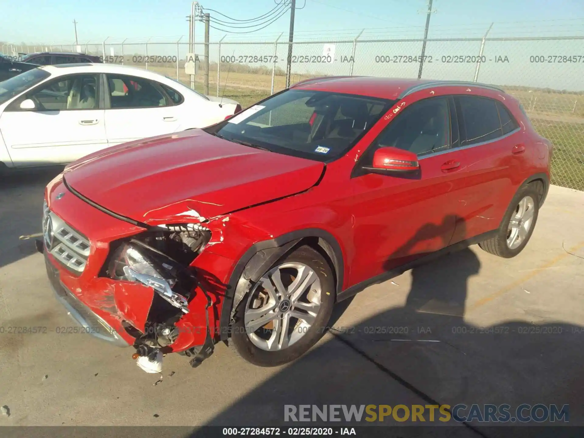 2 Photograph of a damaged car WDCTG4EB9KU003821 MERCEDES-BENZ GLA 2019