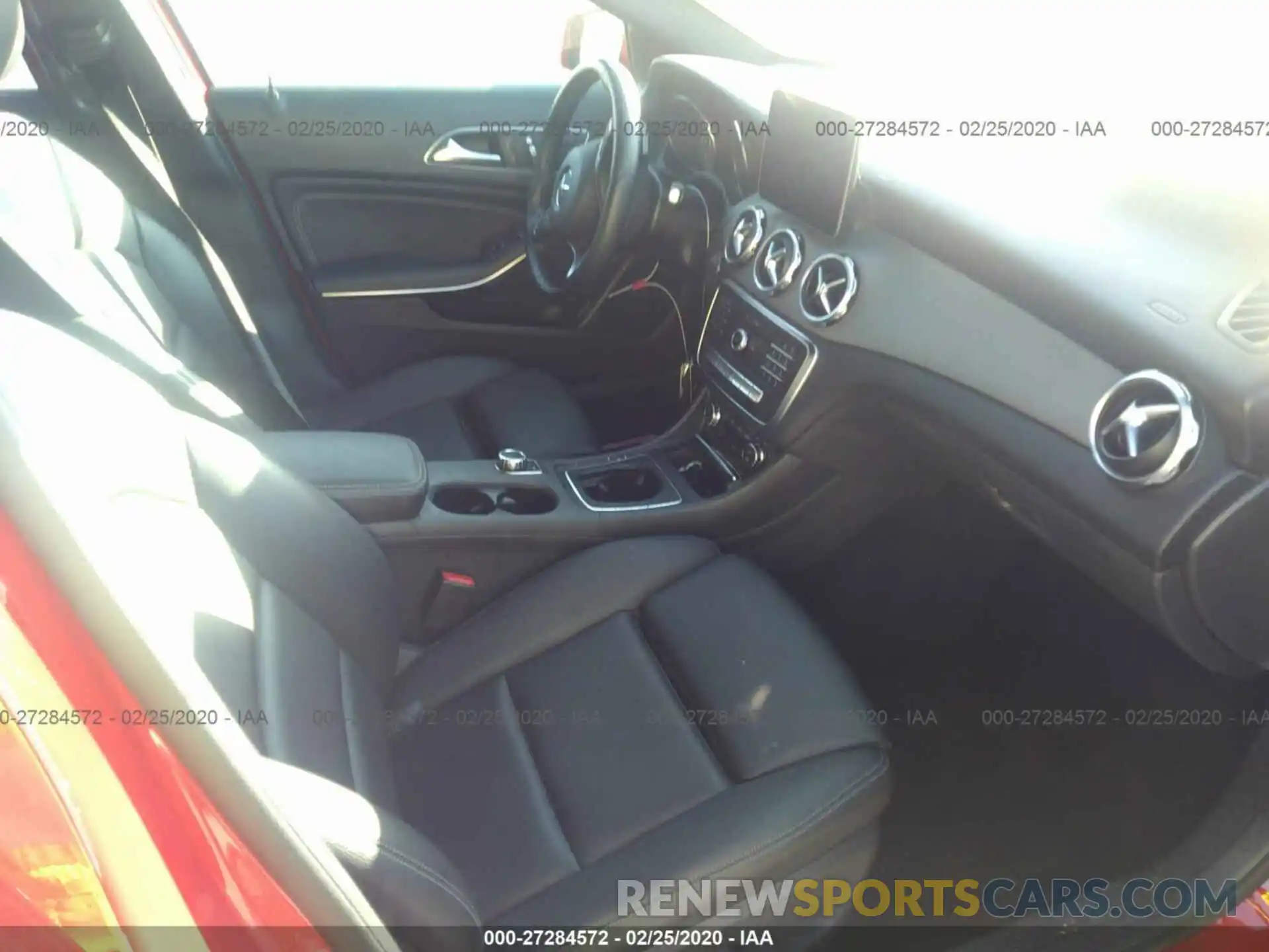 5 Photograph of a damaged car WDCTG4EB9KU003821 MERCEDES-BENZ GLA 2019