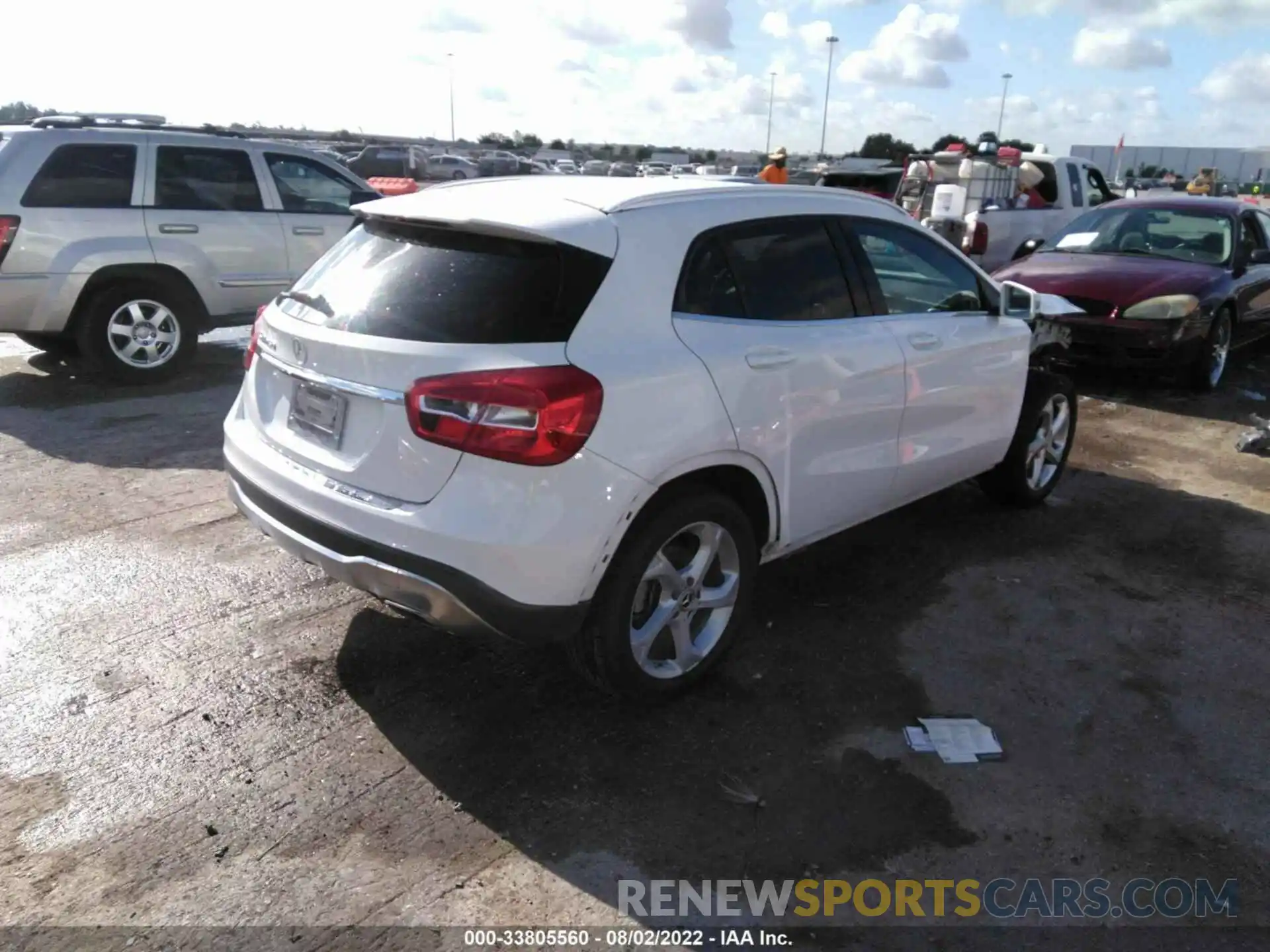 4 Photograph of a damaged car WDCTG4EB9KU005522 MERCEDES-BENZ GLA 2019