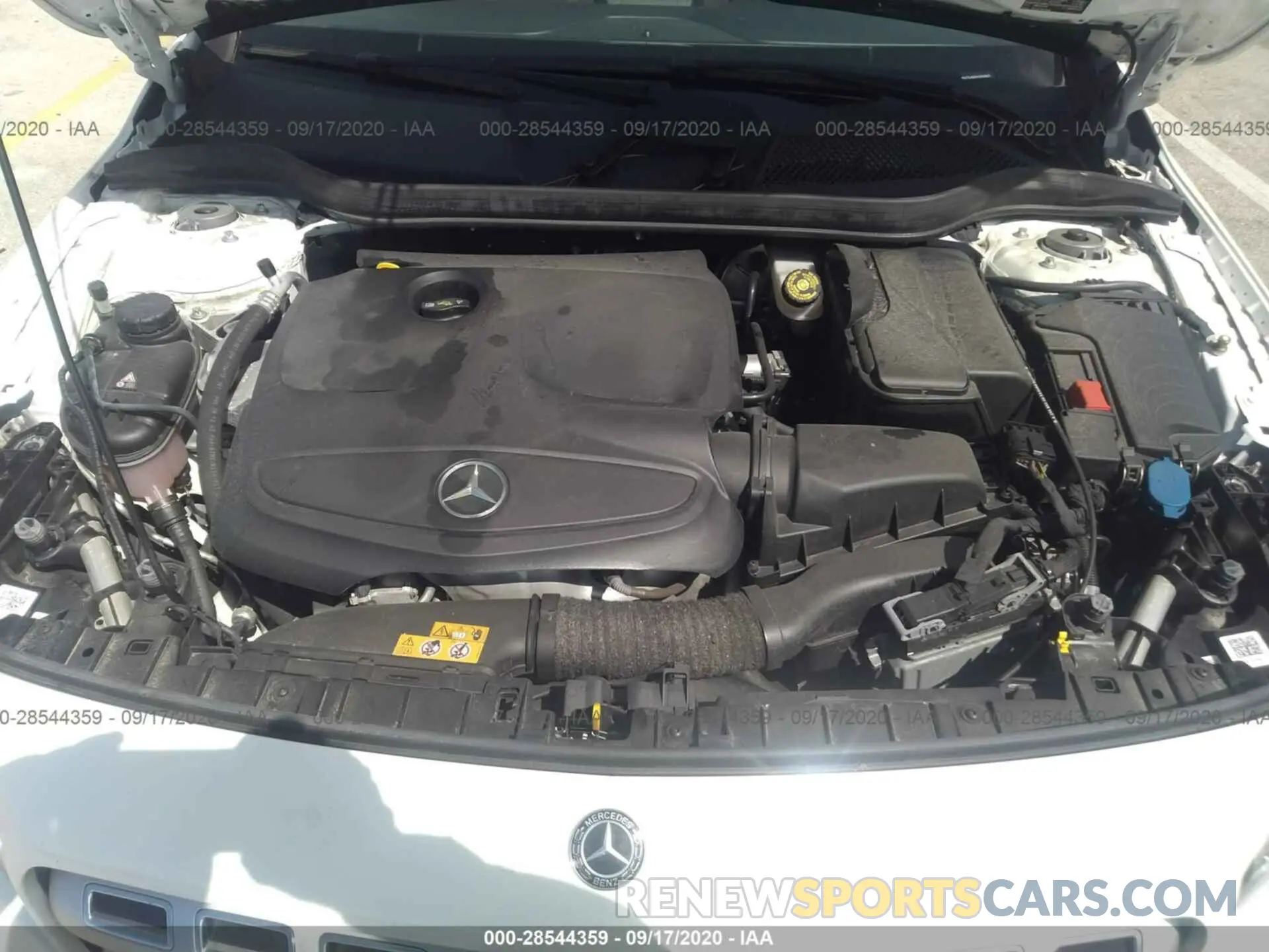 10 Photograph of a damaged car WDCTG4EBXKU000863 MERCEDES-BENZ GLA 2019