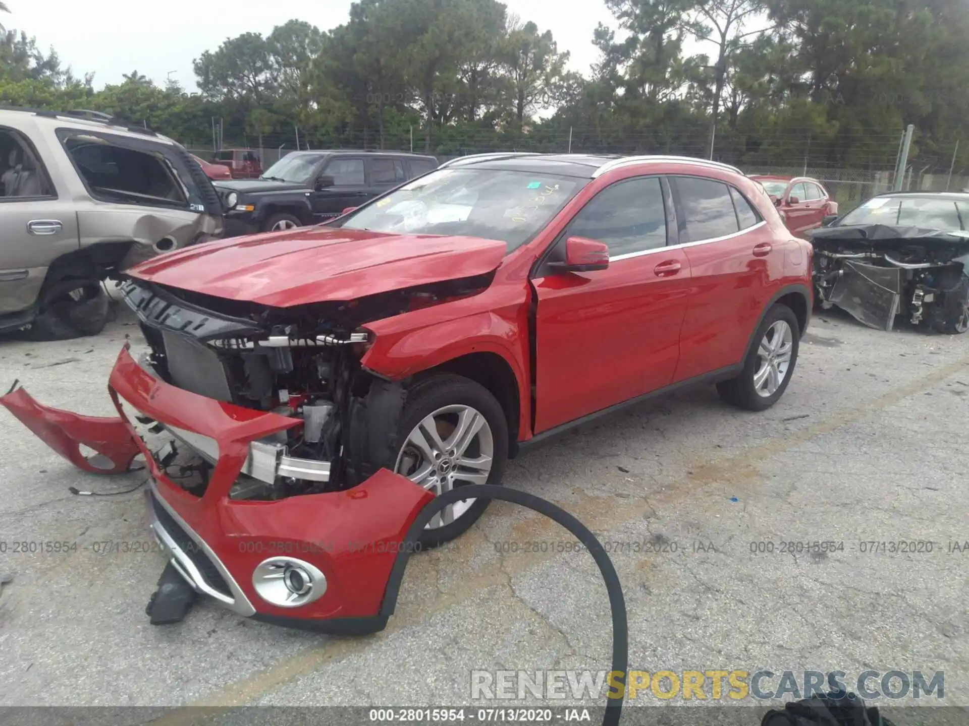 2 Photograph of a damaged car WDCTG4EBXKU015346 MERCEDES-BENZ GLA 2019