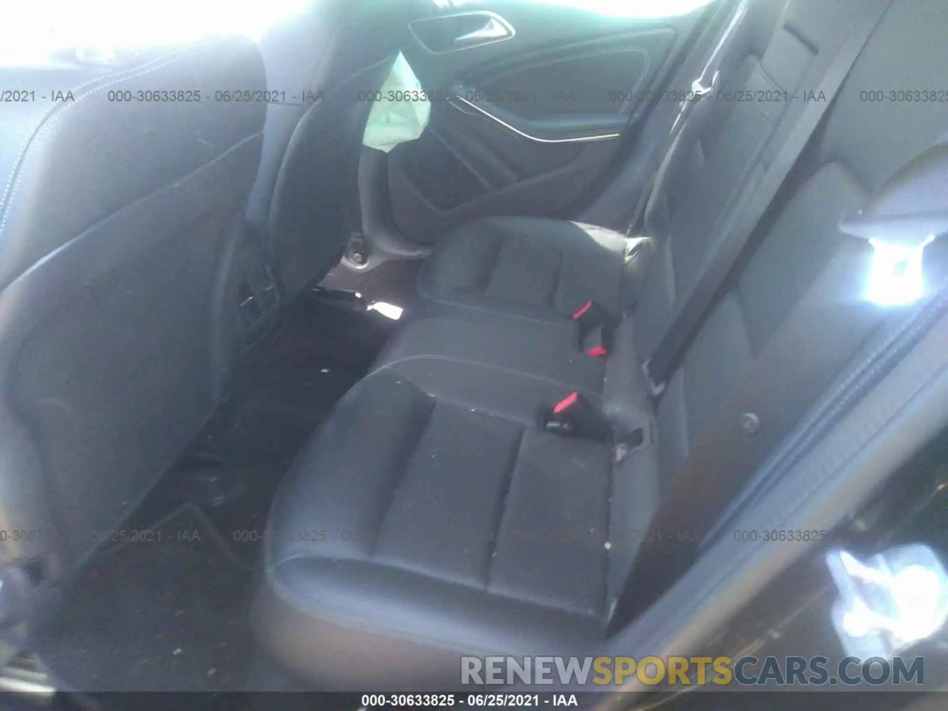 8 Photograph of a damaged car WDCTG4GB1KU019282 MERCEDES-BENZ GLA 2019