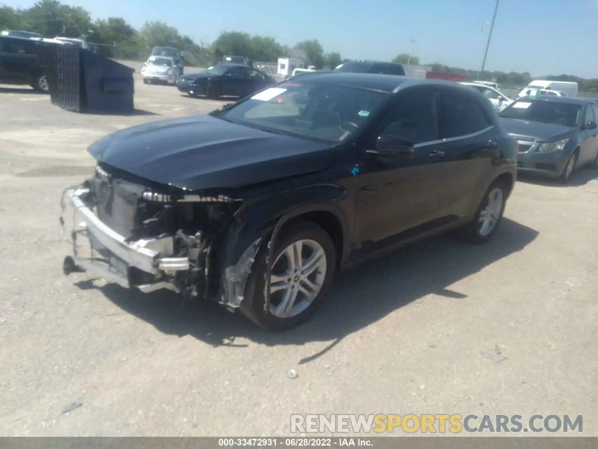 2 Photograph of a damaged car WDCTG4GB4KJ582411 MERCEDES-BENZ GLA 2019