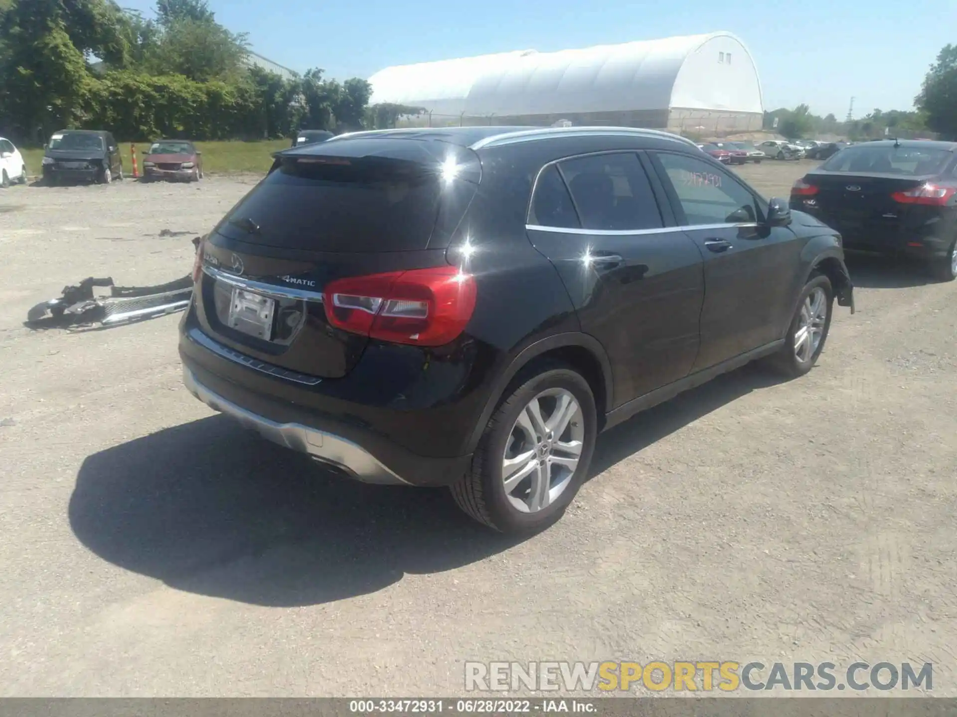 4 Photograph of a damaged car WDCTG4GB4KJ582411 MERCEDES-BENZ GLA 2019