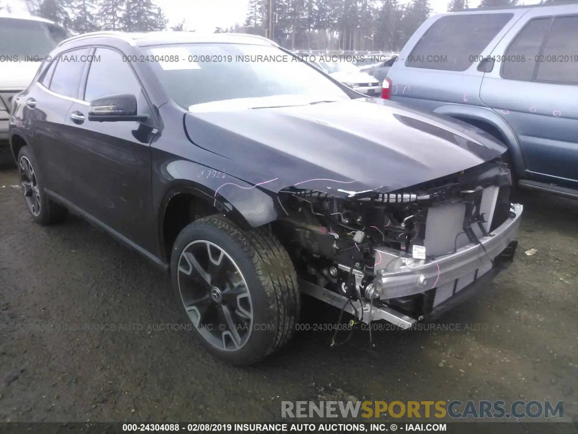 1 Photograph of a damaged car WDCTG4GB7KJ534238 MERCEDES-BENZ GLA 2019