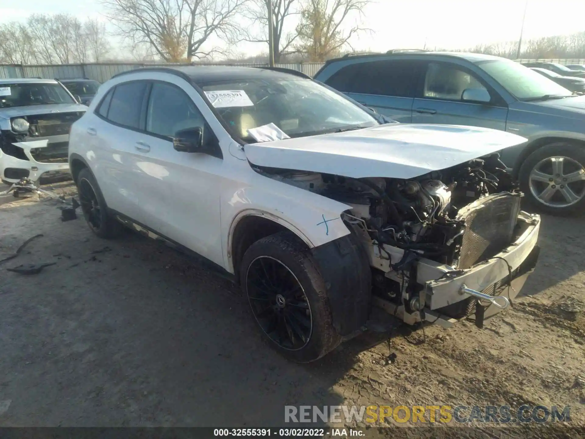 1 Photograph of a damaged car WDCTG4GB8KJ536046 MERCEDES-BENZ GLA 2019