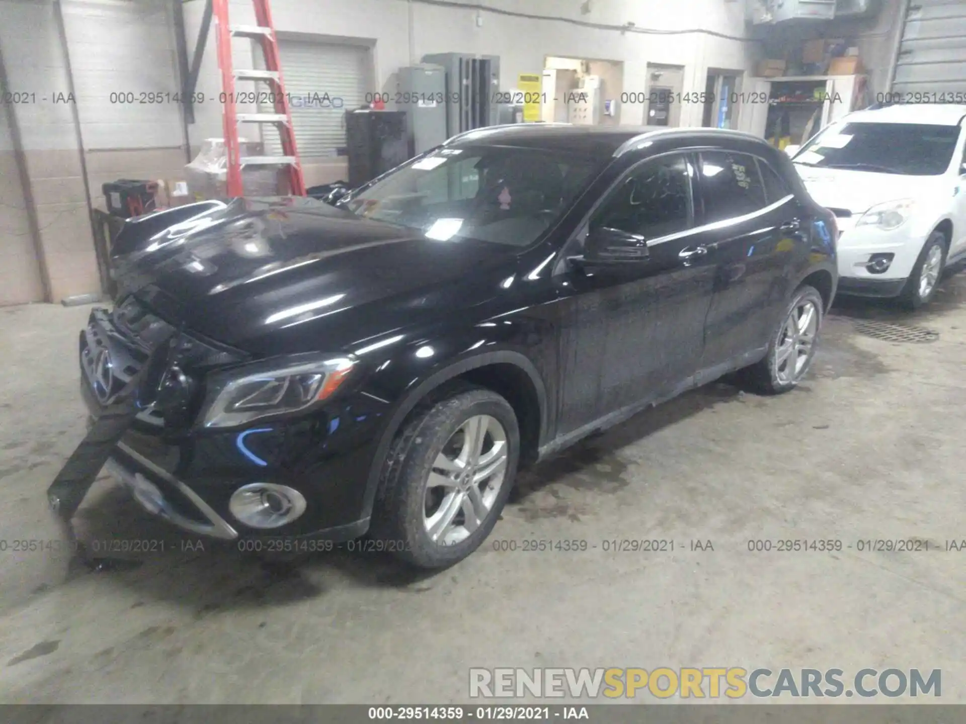 2 Photograph of a damaged car WDCTG4GBXKJ536825 MERCEDES-BENZ GLA 2019