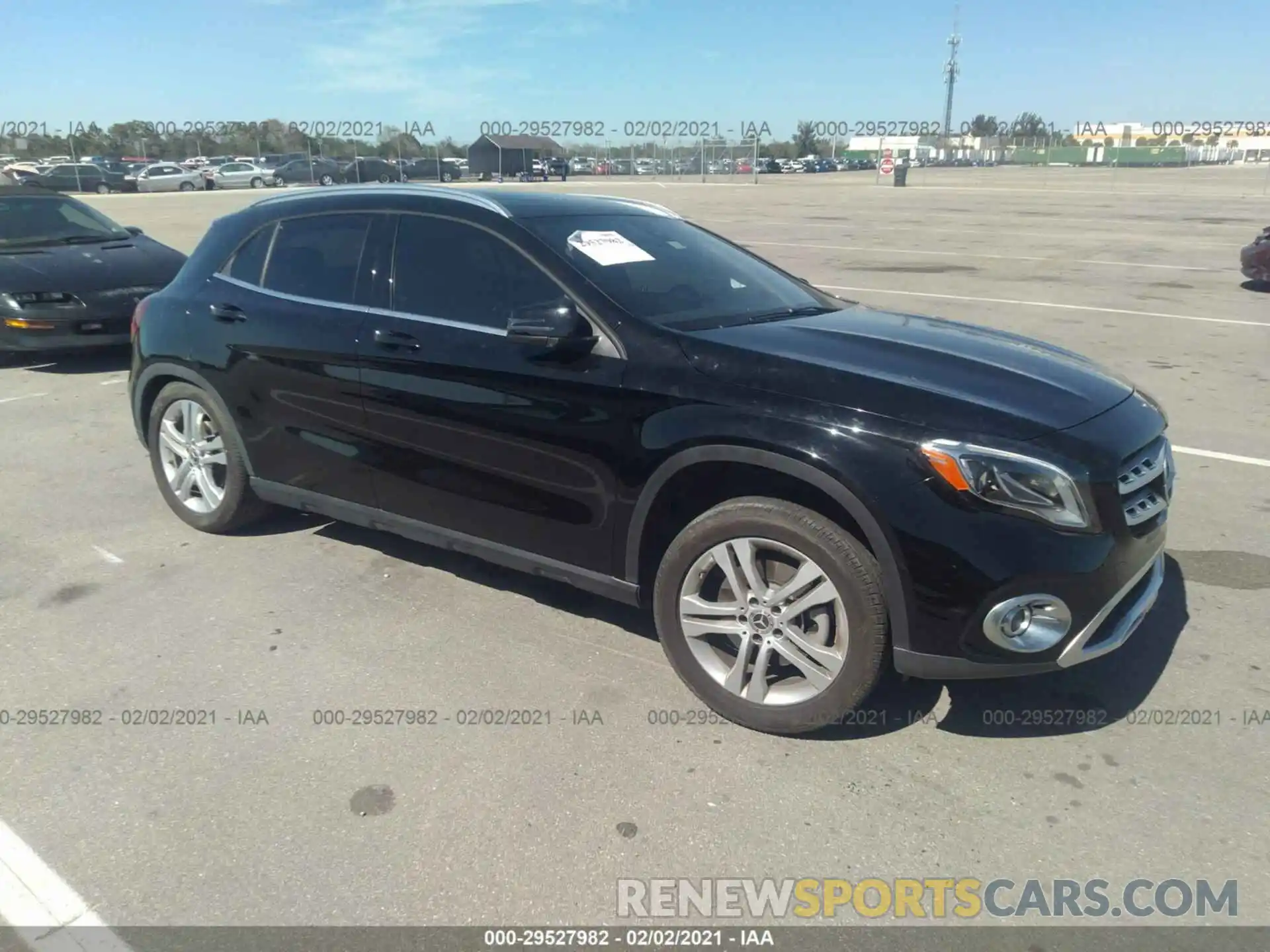 1 Photograph of a damaged car WDCTG4EB9LU021351 MERCEDES-BENZ GLA 2020