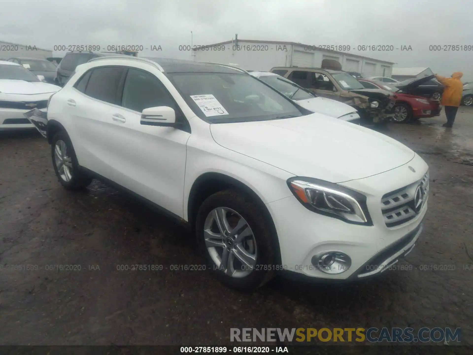 1 Photograph of a damaged car WDCTG4GB5LU027869 MERCEDES-BENZ GLA 2020