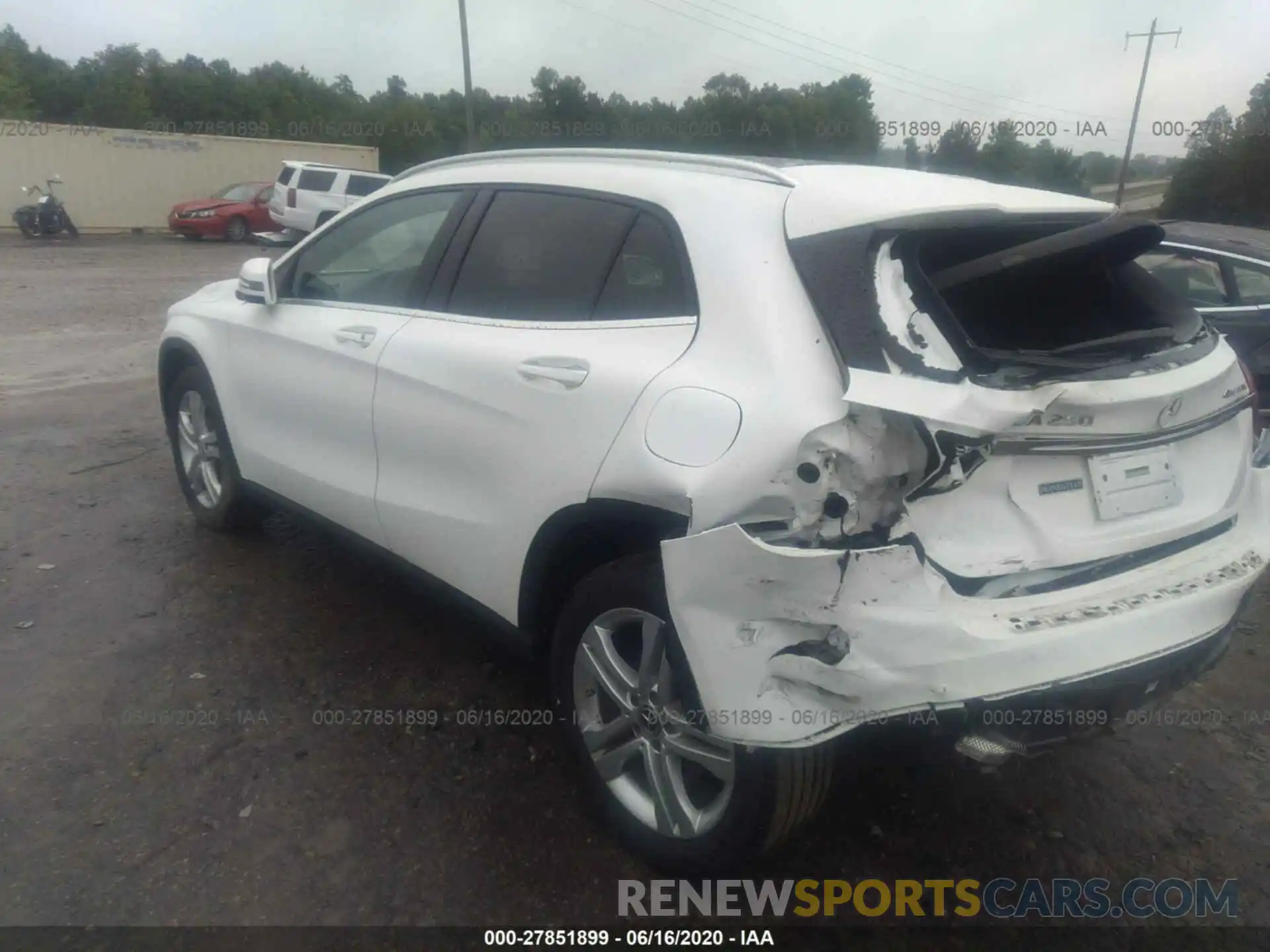 3 Photograph of a damaged car WDCTG4GB5LU027869 MERCEDES-BENZ GLA 2020