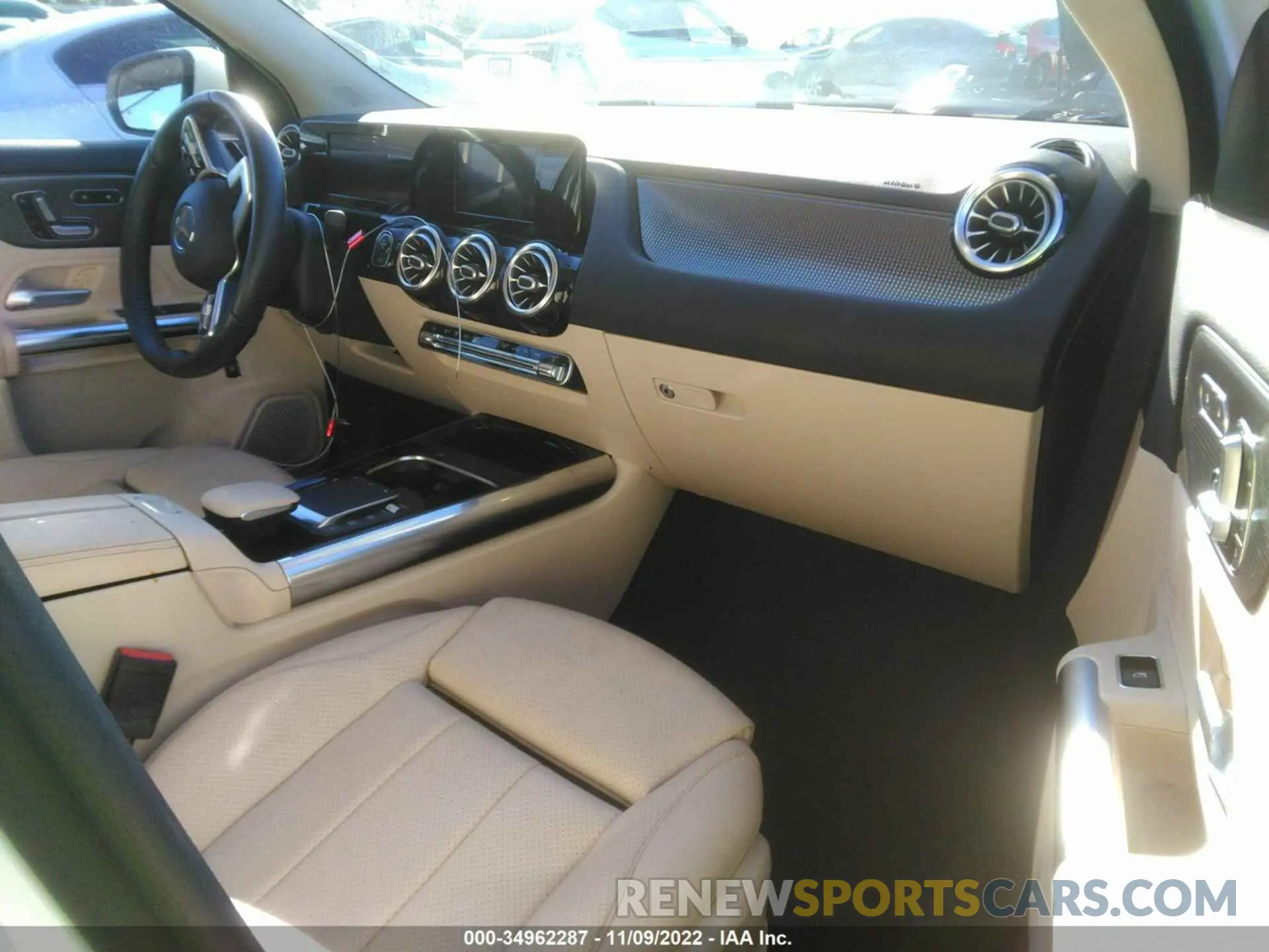 5 Photograph of a damaged car W1N4N4GB5MJ201645 MERCEDES-BENZ GLA 2021