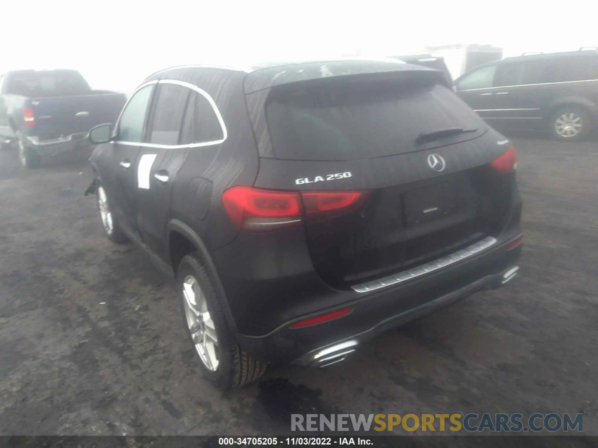 3 Photograph of a damaged car W1N4N4HB4MJ134969 MERCEDES-BENZ GLA 2021