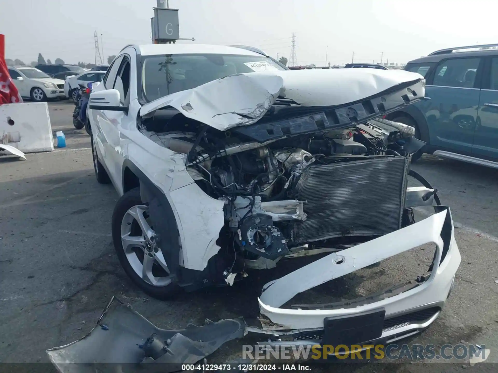 1 Photograph of a damaged car WDCTG4EB0KJ552289 MERCEDES-BENZ GLA 250 2019