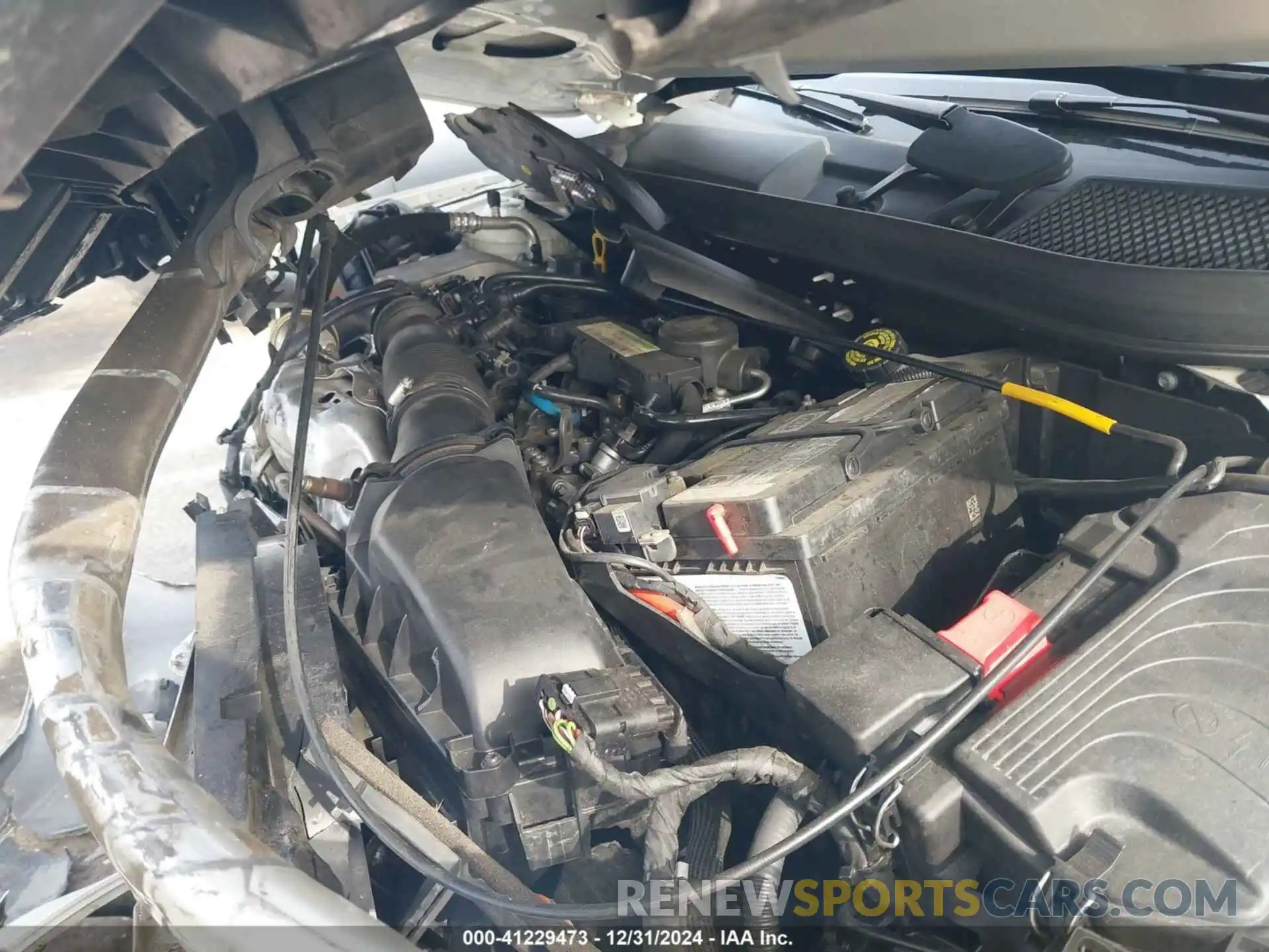 10 Photograph of a damaged car WDCTG4EB0KJ552289 MERCEDES-BENZ GLA 250 2019