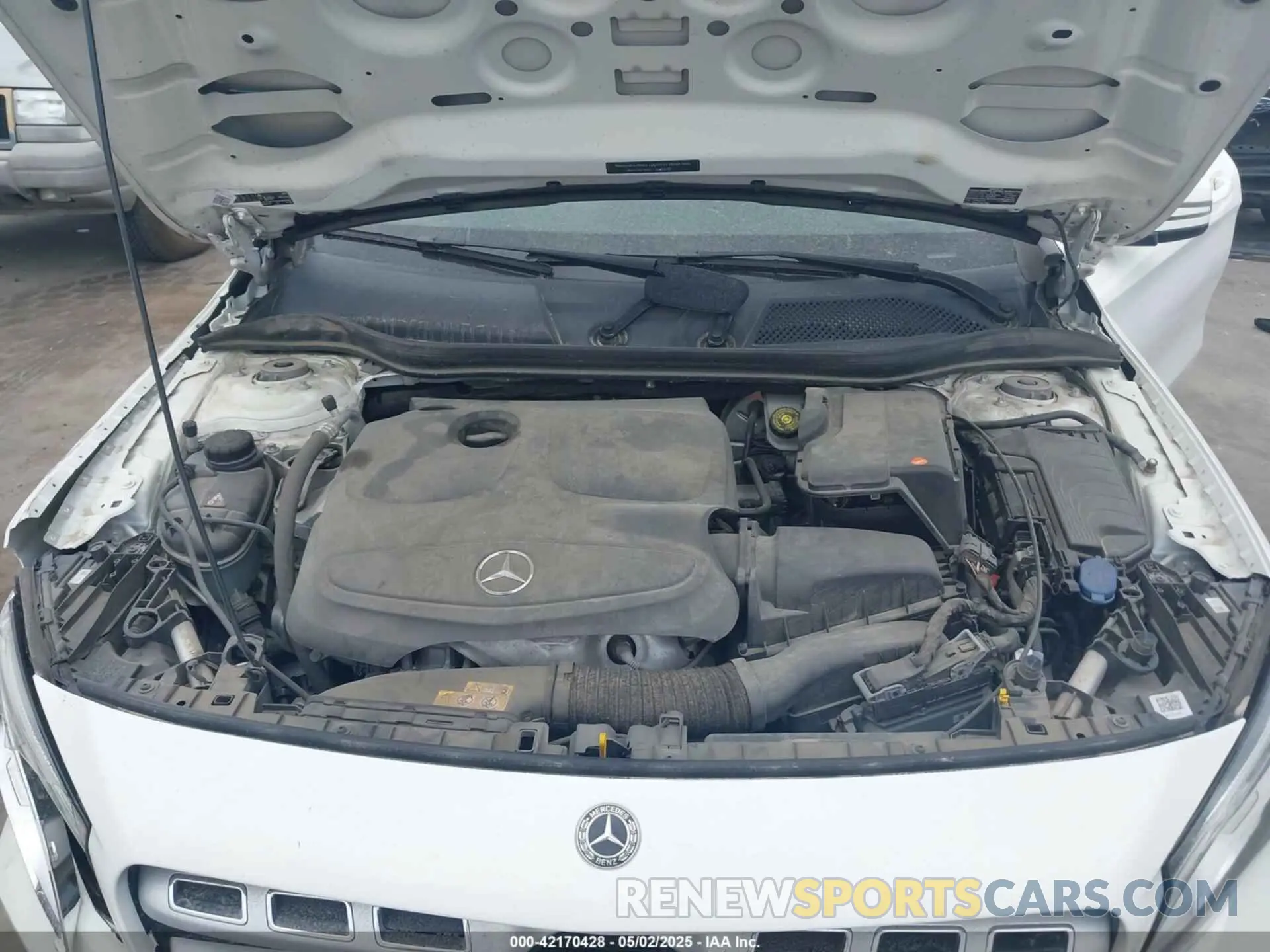 10 Photograph of a damaged car WDCTG4EB0KU000628 MERCEDES-BENZ GLA 250 2019