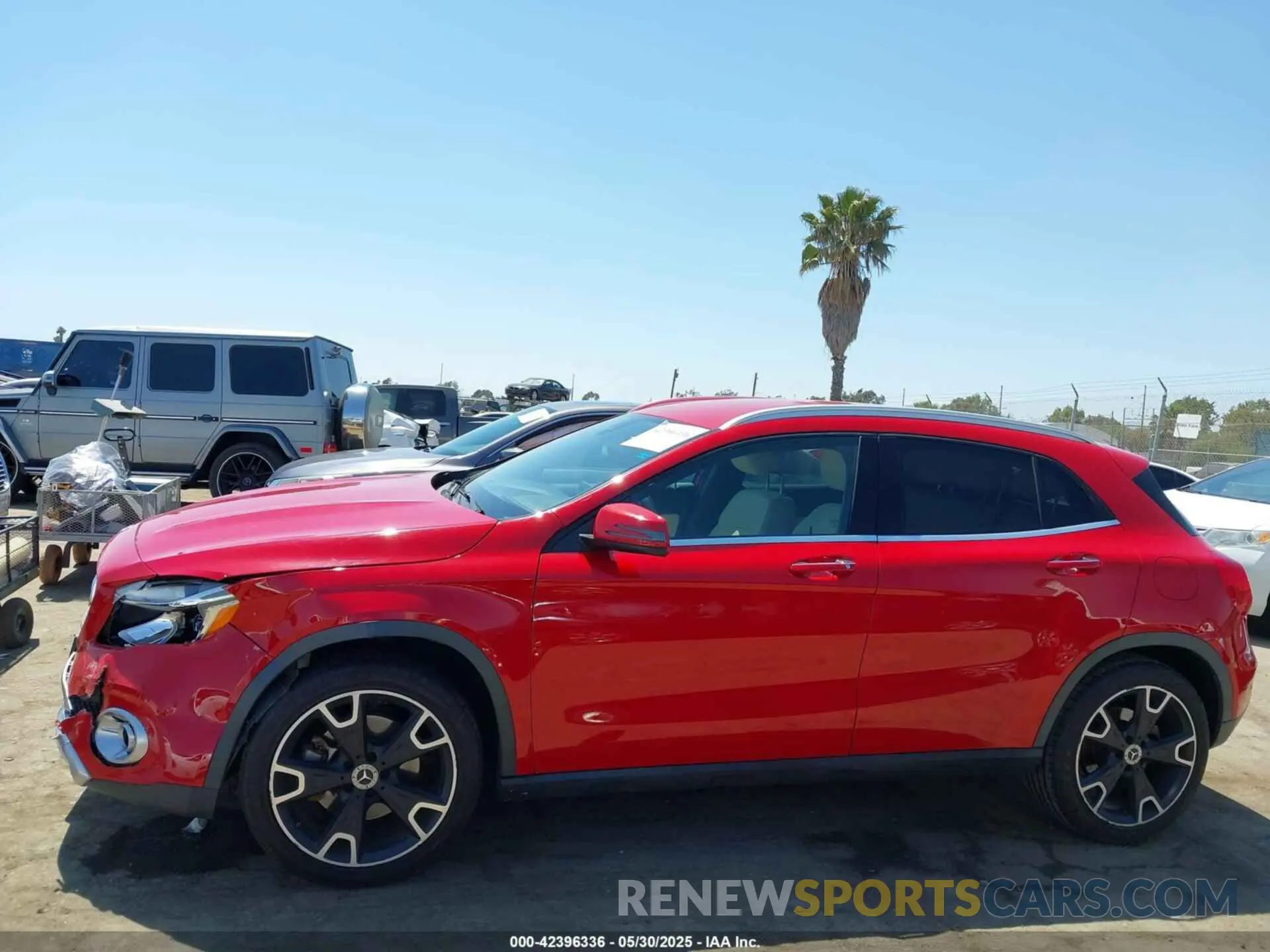 14 Photograph of a damaged car WDCTG4EB0KU001424 MERCEDES-BENZ GLA 250 2019