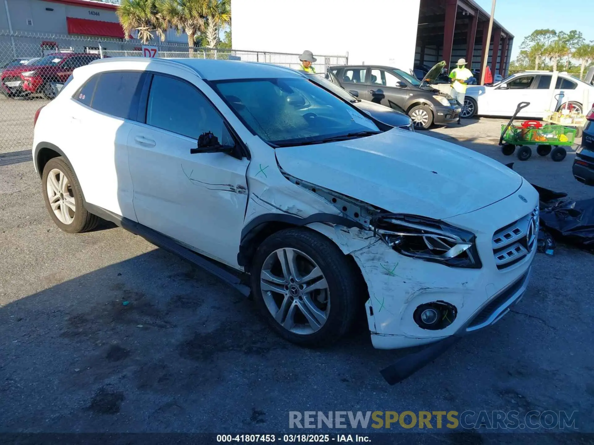 1 Photograph of a damaged car WDCTG4EB1KJ551894 MERCEDES-BENZ GLA 250 2019