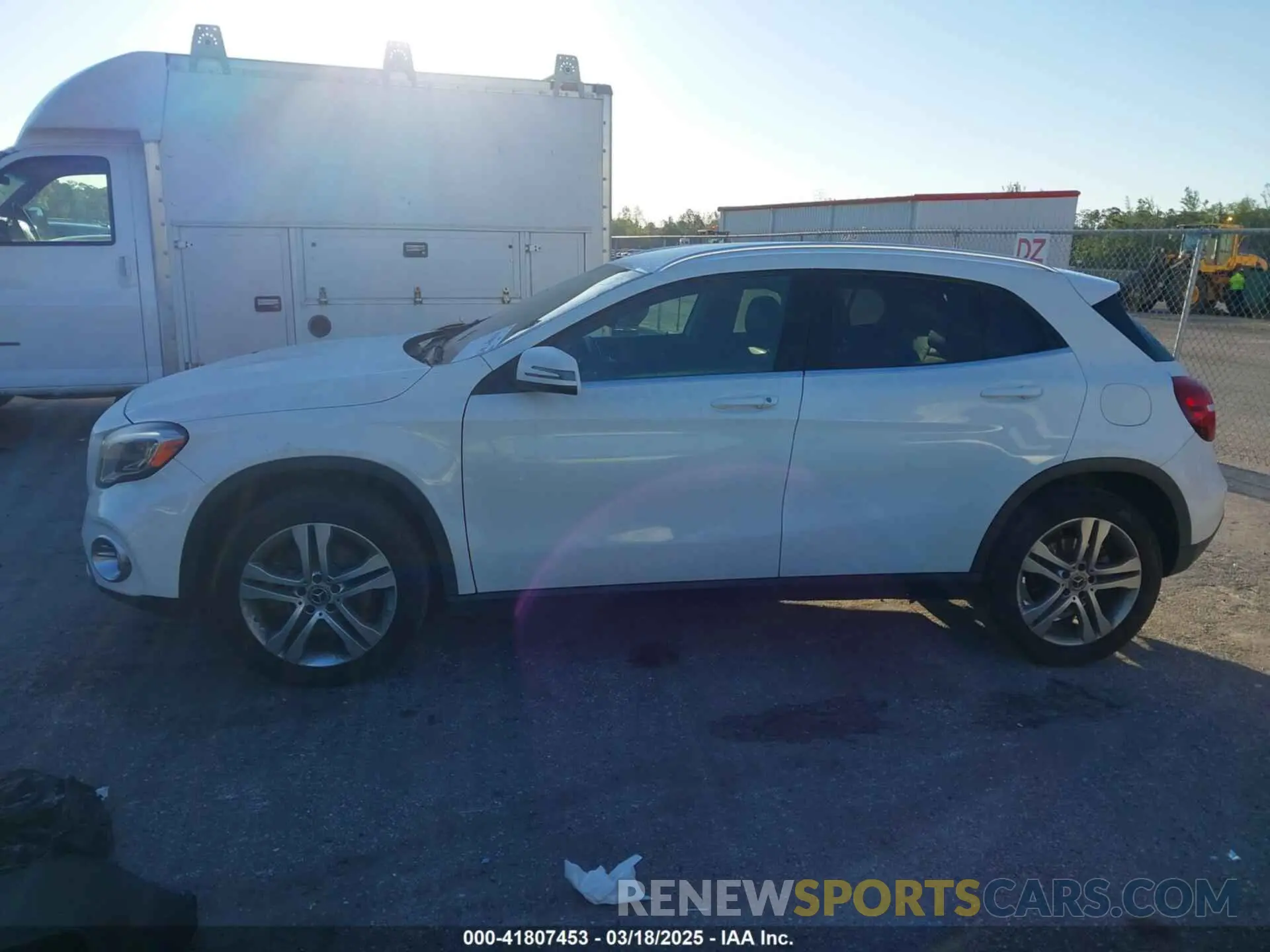 14 Photograph of a damaged car WDCTG4EB1KJ551894 MERCEDES-BENZ GLA 250 2019