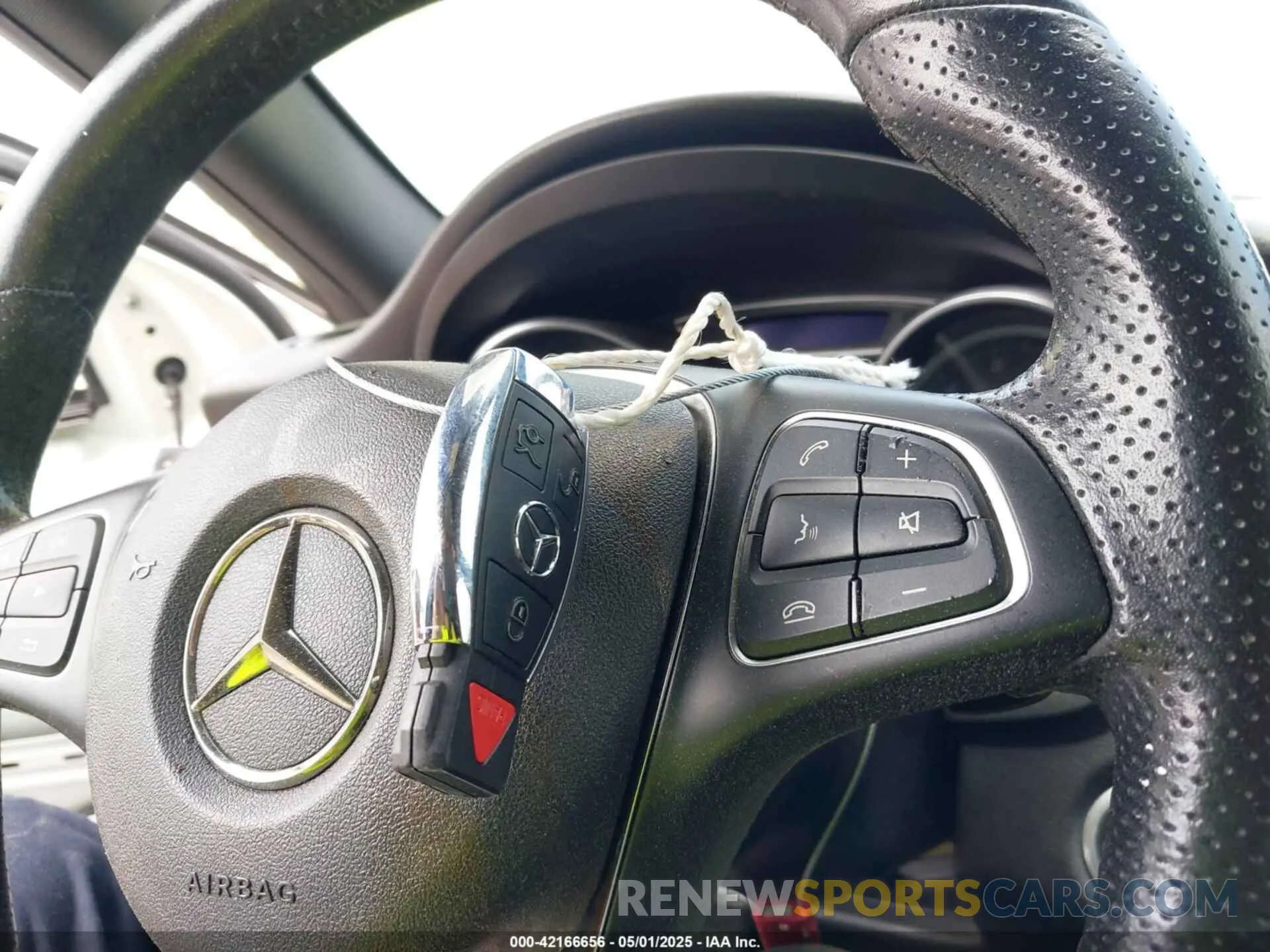11 Photograph of a damaged car WDCTG4EB2KJ549166 MERCEDES-BENZ GLA 250 2019