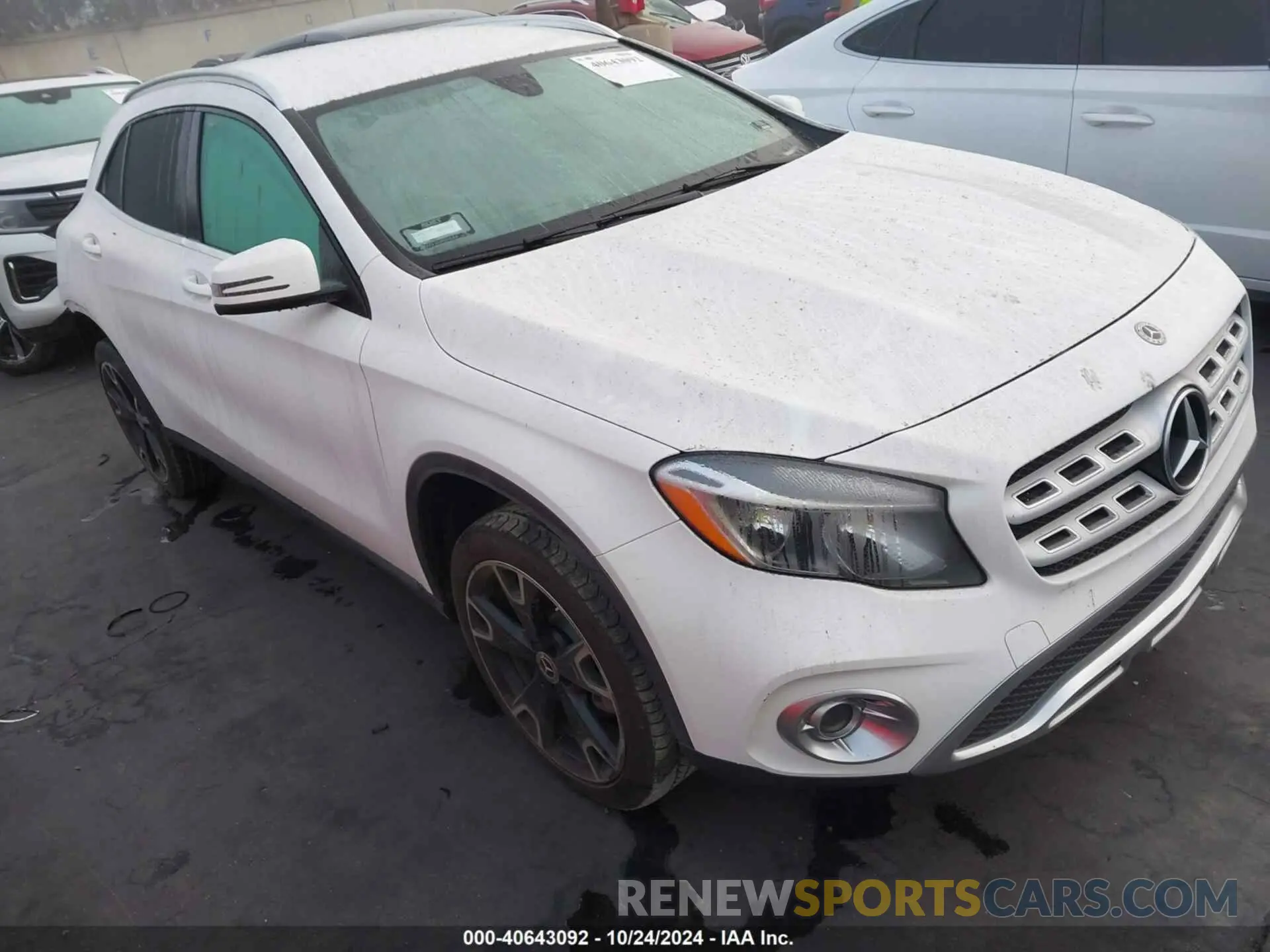 1 Photograph of a damaged car WDCTG4EB2KJ579204 MERCEDES-BENZ GLA 250 2019