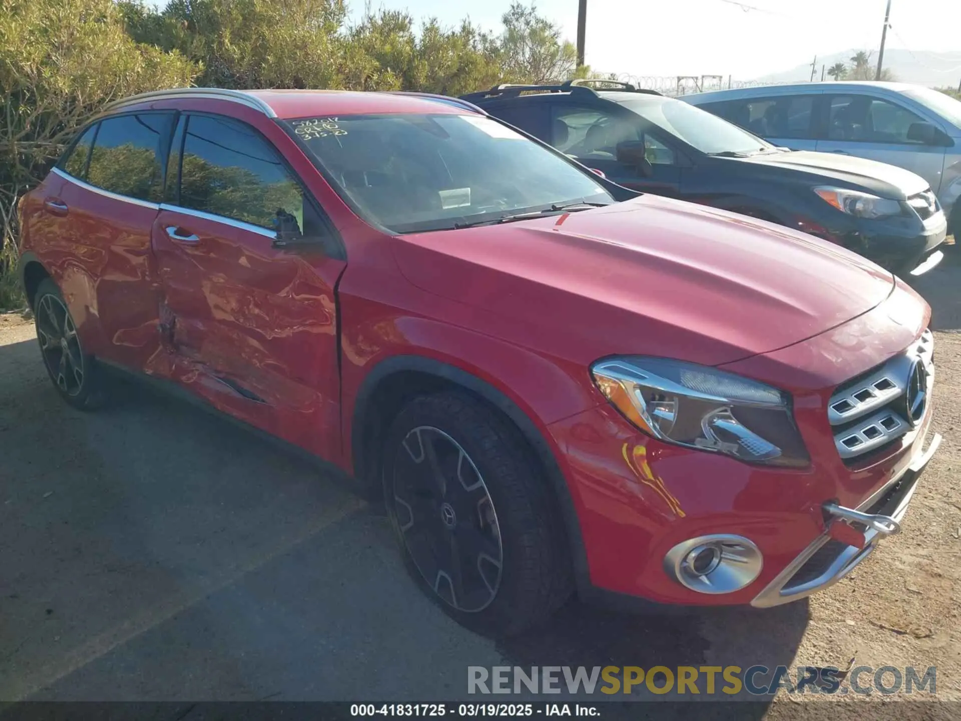 1 Photograph of a damaged car WDCTG4EB3KJ548057 MERCEDES-BENZ GLA 250 2019