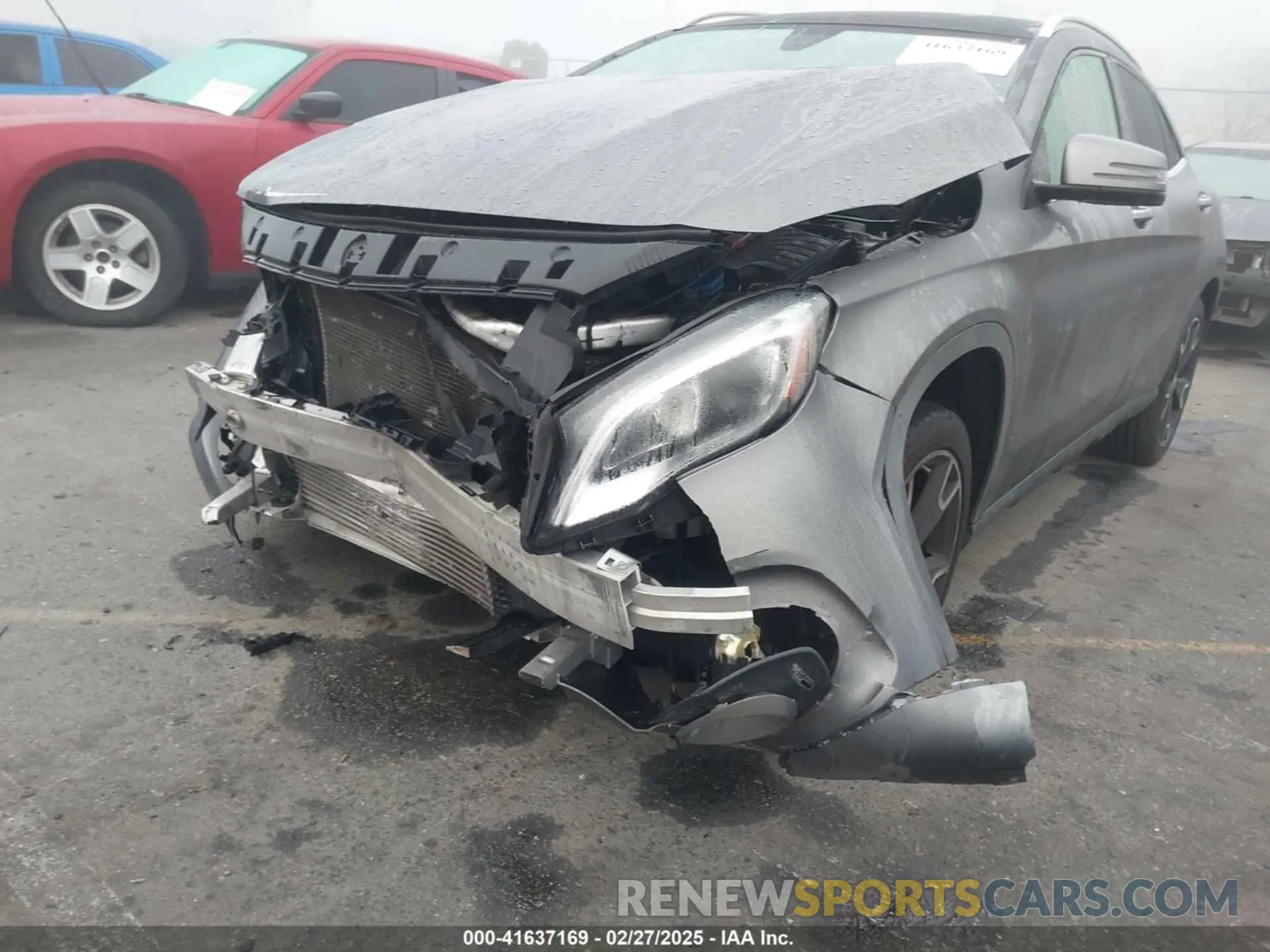 18 Photograph of a damaged car WDCTG4EB3KJ620763 MERCEDES-BENZ GLA 250 2019