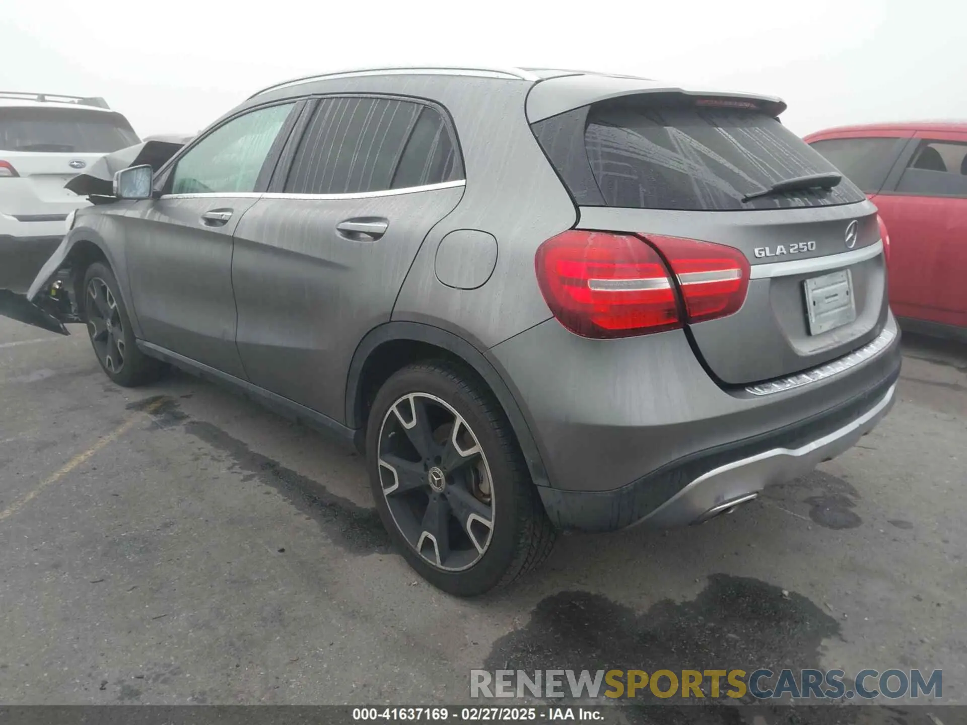 3 Photograph of a damaged car WDCTG4EB3KJ620763 MERCEDES-BENZ GLA 250 2019
