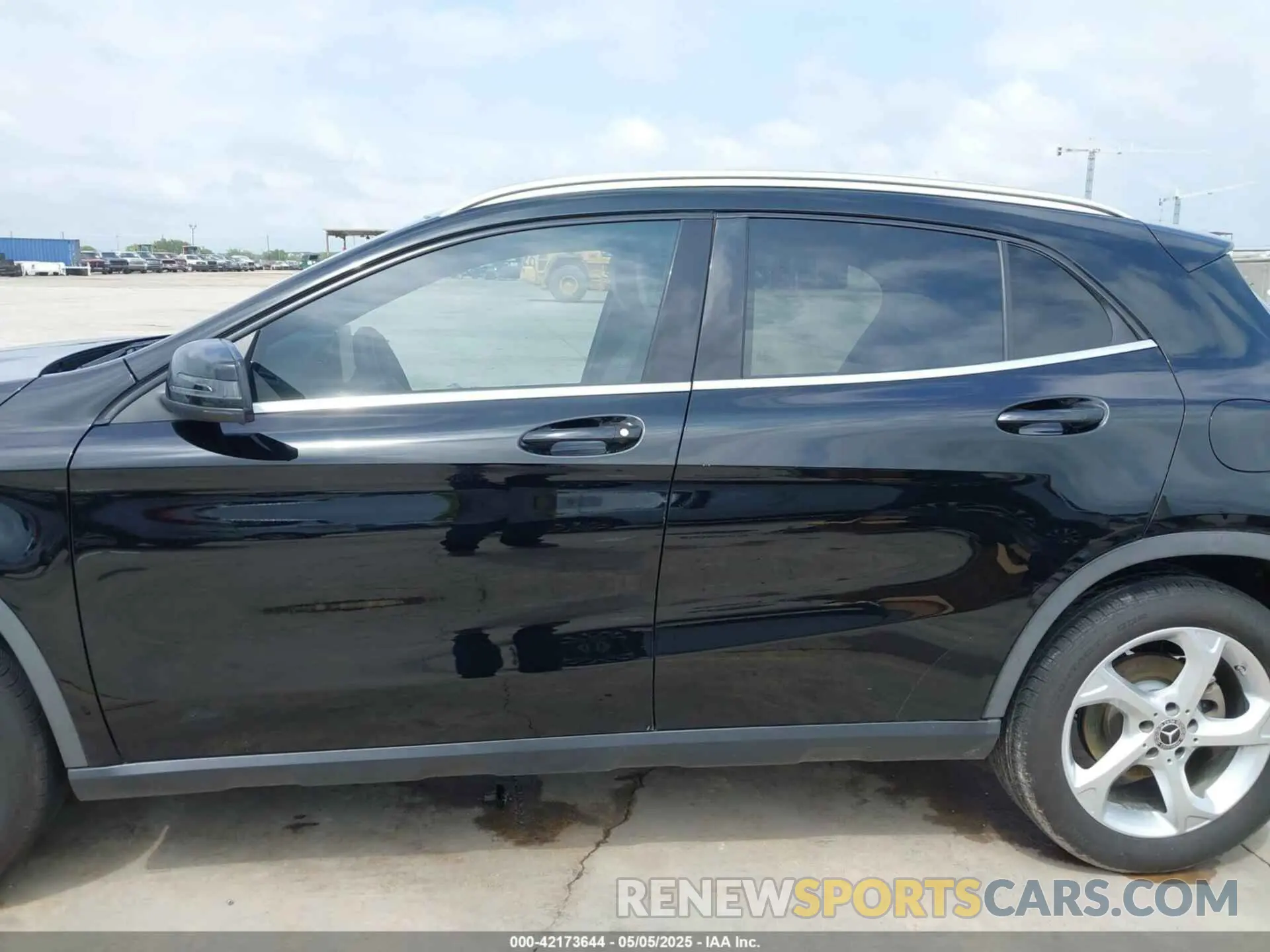 15 Photograph of a damaged car WDCTG4EB5KJ549100 MERCEDES-BENZ GLA 250 2019