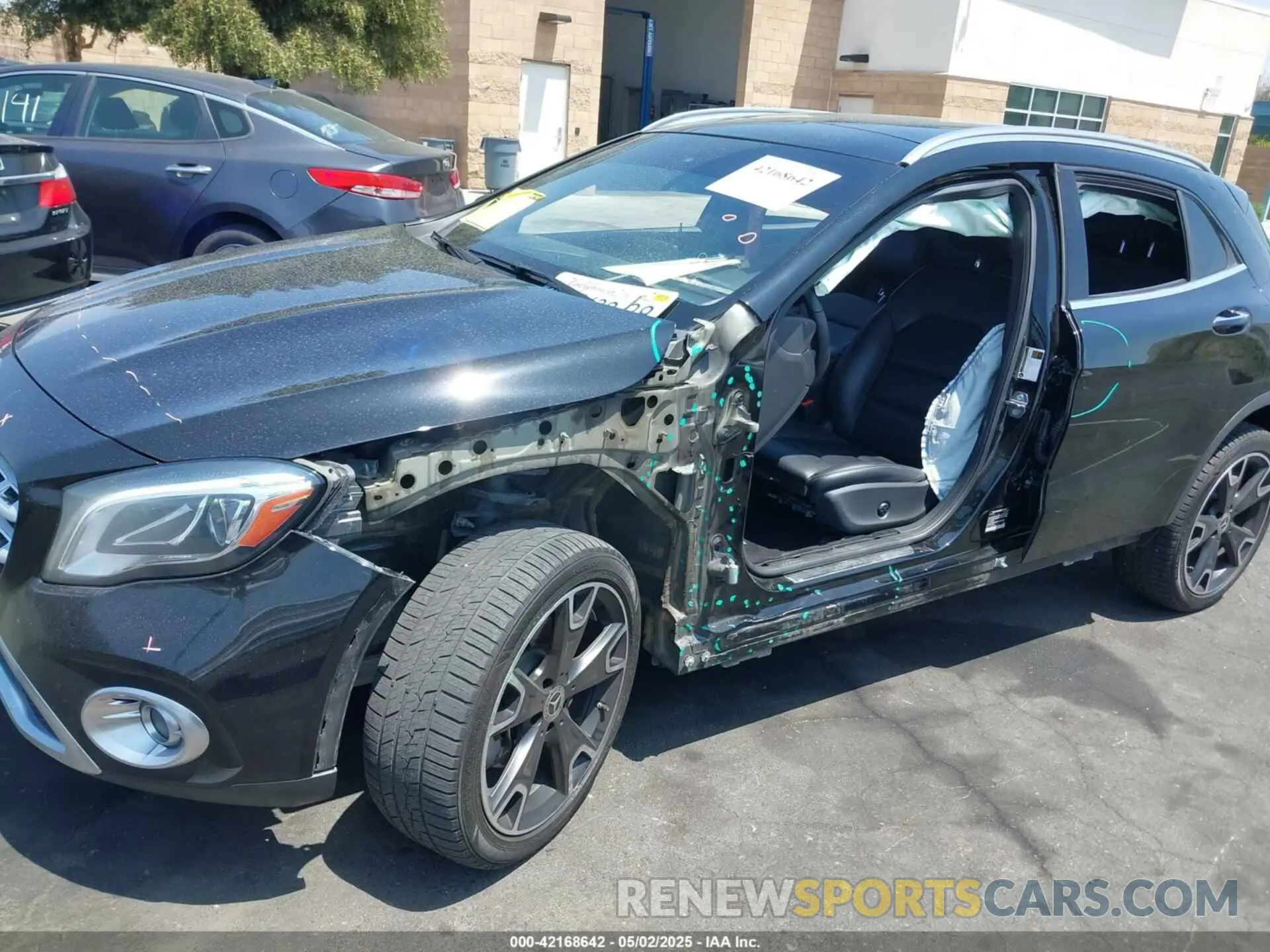 6 Photograph of a damaged car WDCTG4EB5KU012256 MERCEDES-BENZ GLA 250 2019