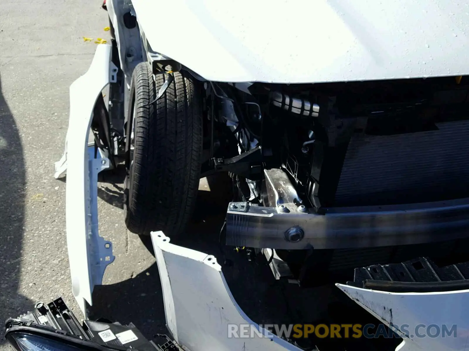 9 Photograph of a damaged car WDCTG4EB6KU002593 MERCEDES-BENZ GLA 250 2019