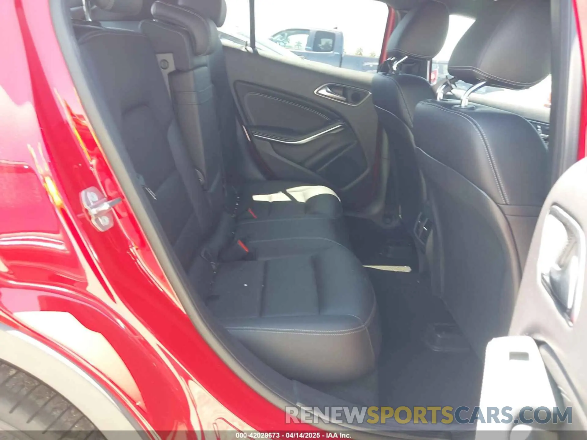 8 Photograph of a damaged car WDCTG4EB9KU012244 MERCEDES-BENZ GLA 250 2019