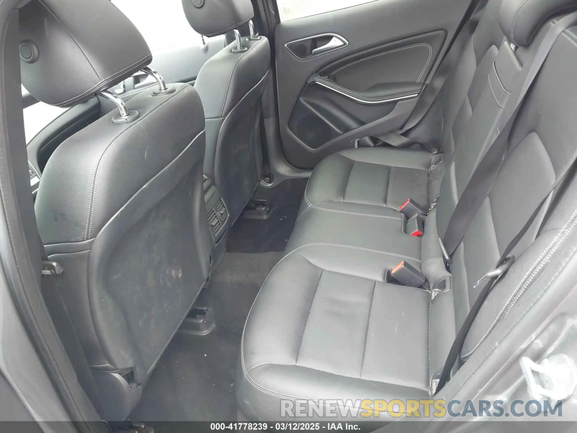 8 Photograph of a damaged car WDCTG4GB2KJ619049 MERCEDES-BENZ GLA 250 2019