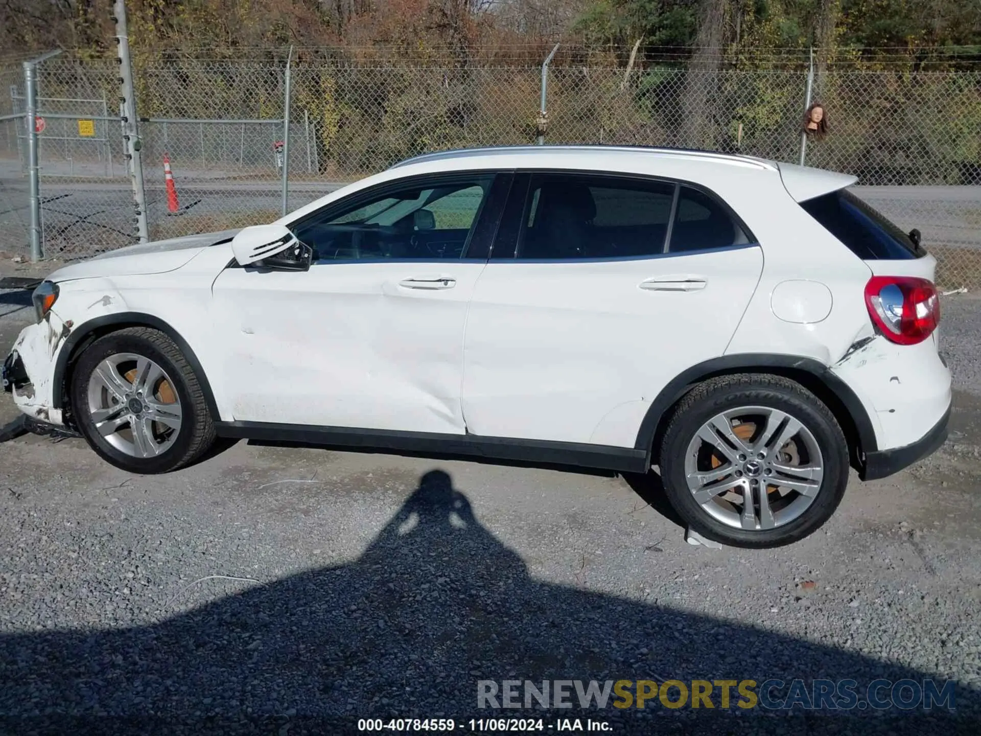 14 Photograph of a damaged car WDCTG4GB4KU007787 MERCEDES-BENZ GLA 250 2019
