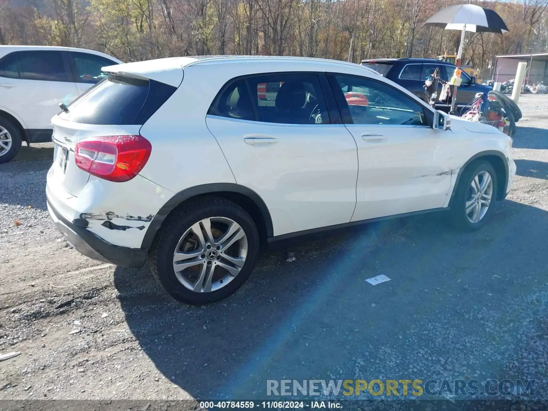 4 Photograph of a damaged car WDCTG4GB4KU007787 MERCEDES-BENZ GLA 250 2019