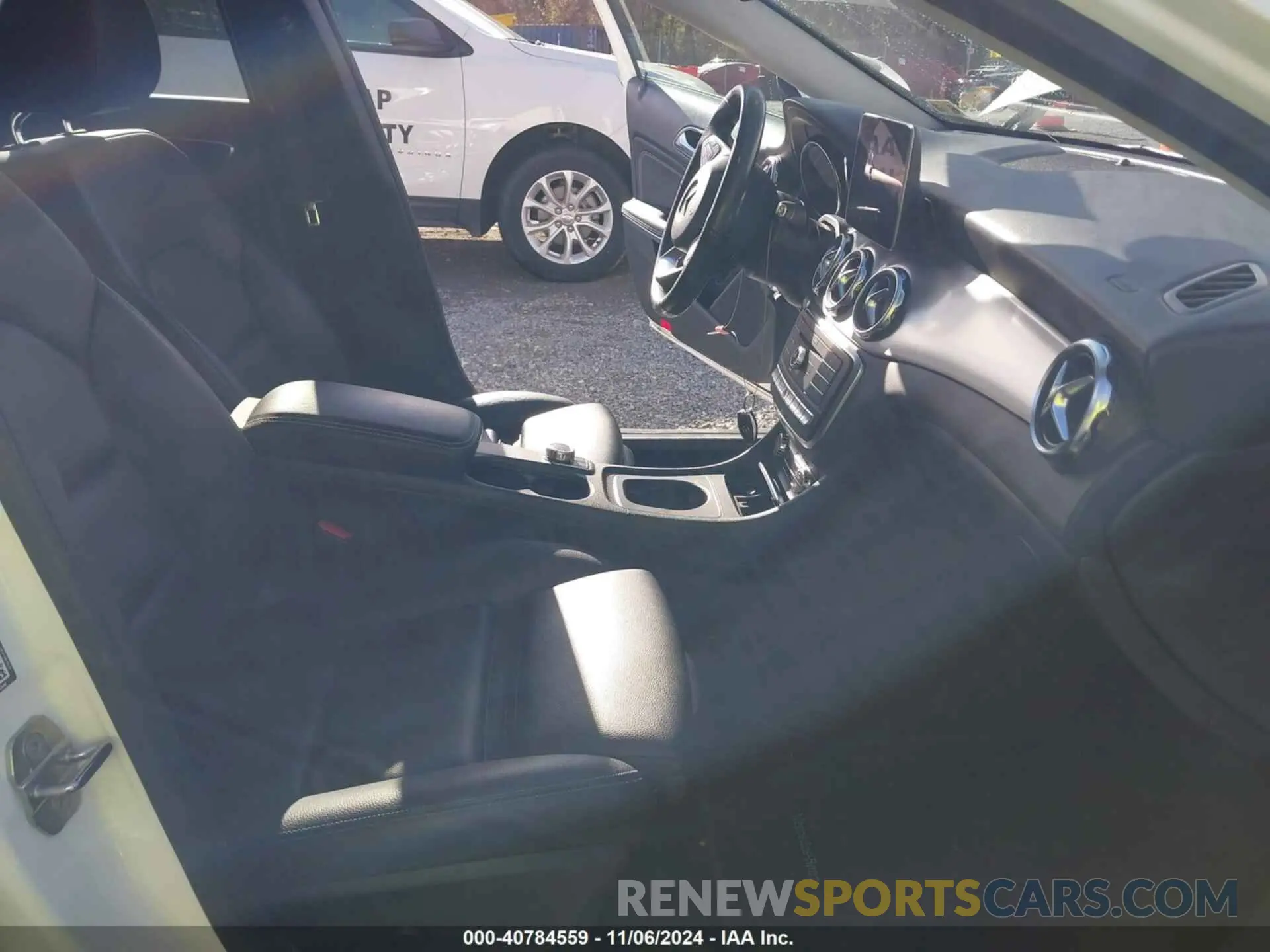 5 Photograph of a damaged car WDCTG4GB4KU007787 MERCEDES-BENZ GLA 250 2019