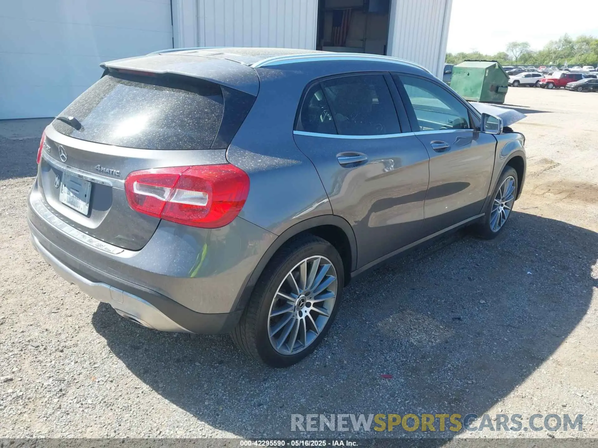 4 Photograph of a damaged car WDCTG4GB5KJ543682 MERCEDES-BENZ GLA 250 2019
