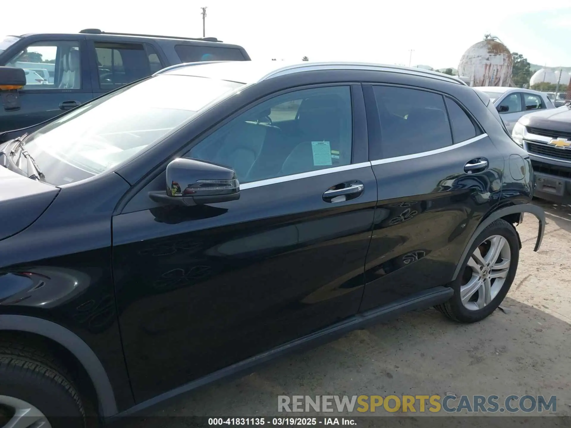 15 Photograph of a damaged car WDCTG4GB5KJ552169 MERCEDES-BENZ GLA 250 2019